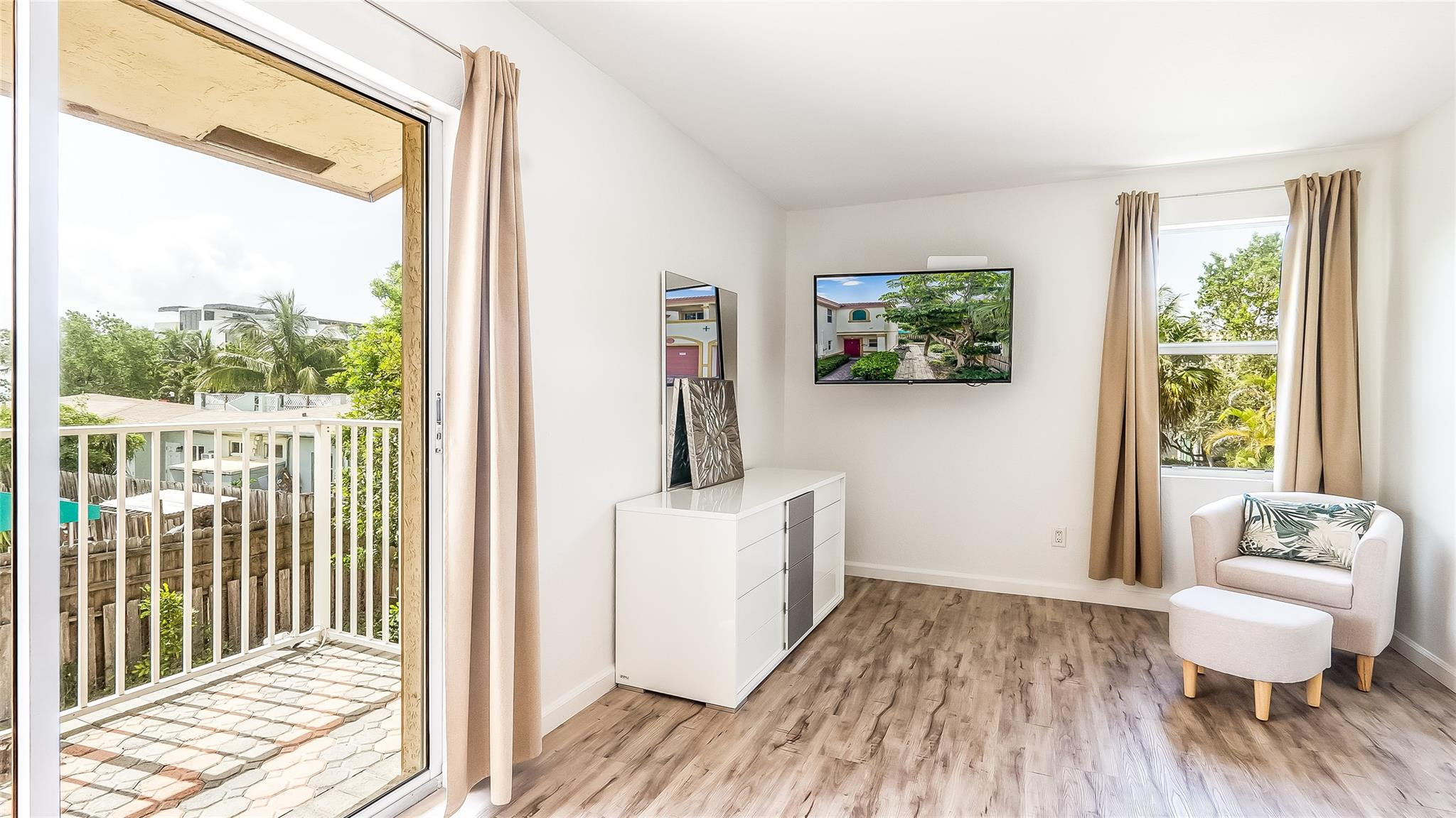 POMPANO BEACH BLOUNT BROS - Residential Lease