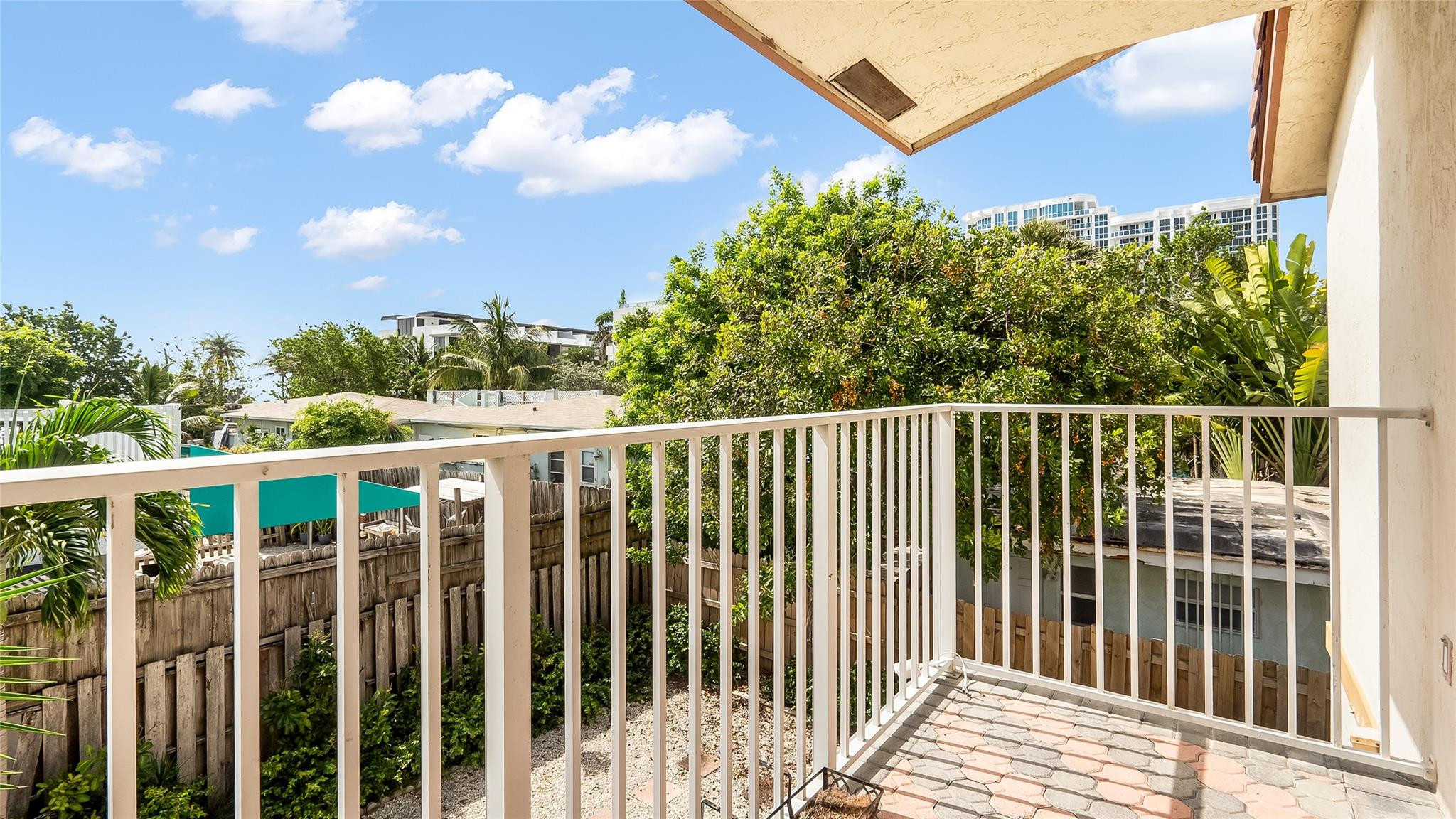 POMPANO BEACH BLOUNT BROS - Residential Lease