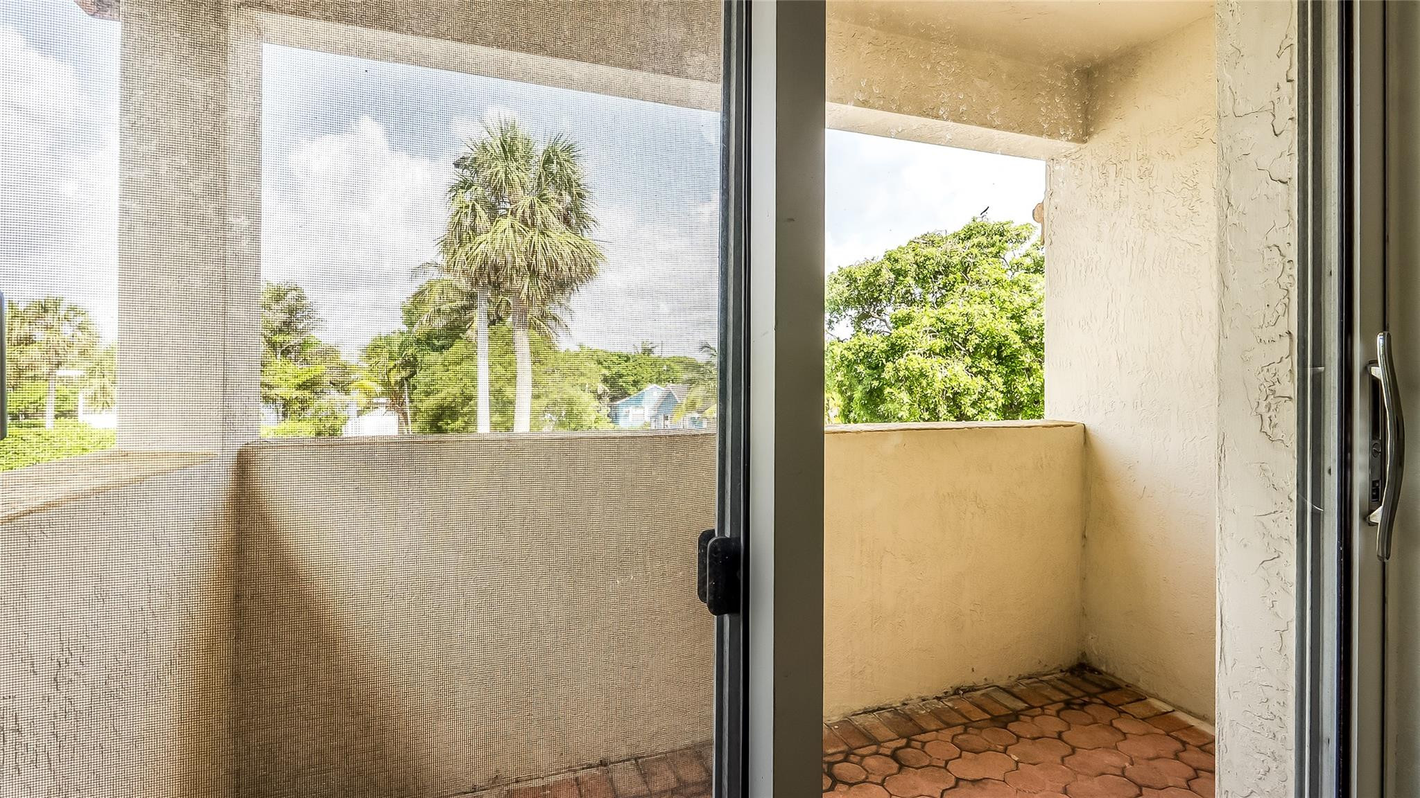 POMPANO BEACH BLOUNT BROS - Residential Lease