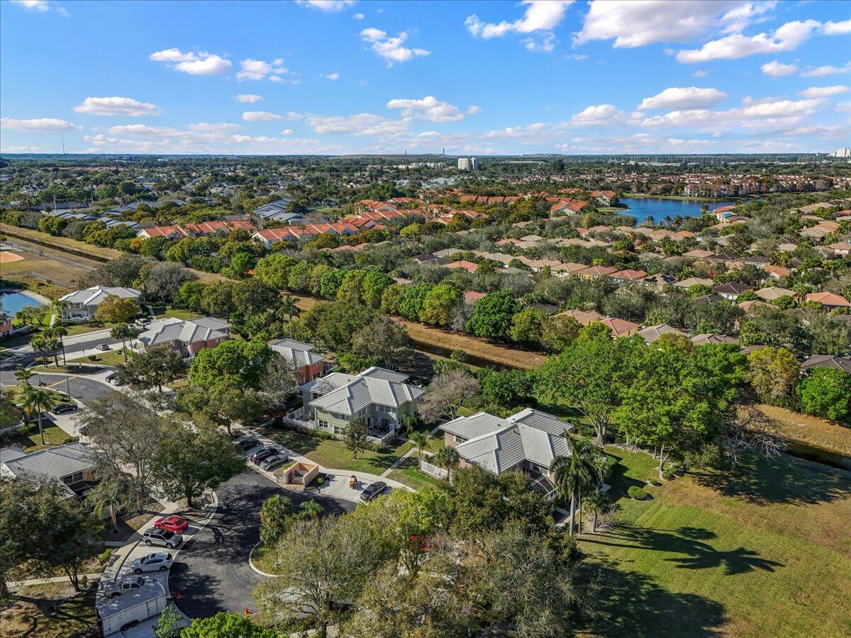 STAMFORD AT THE VILLAGES OF PALM BEACH L - Residential Lease