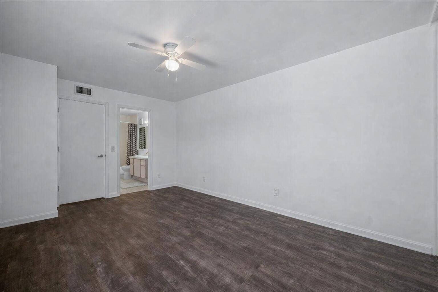STAMFORD AT THE VILLAGES OF PALM BEACH L - Residential Lease