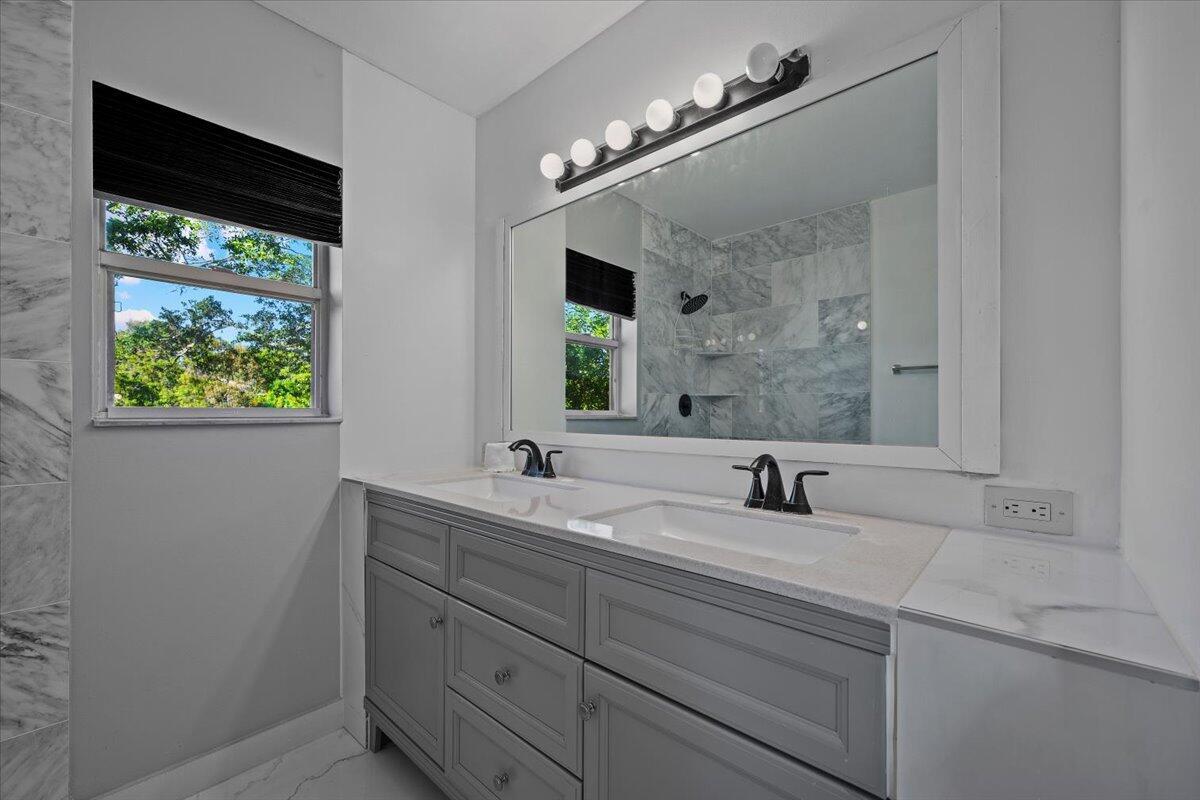 STAMFORD AT THE VILLAGES OF PALM BEACH L - Residential Lease