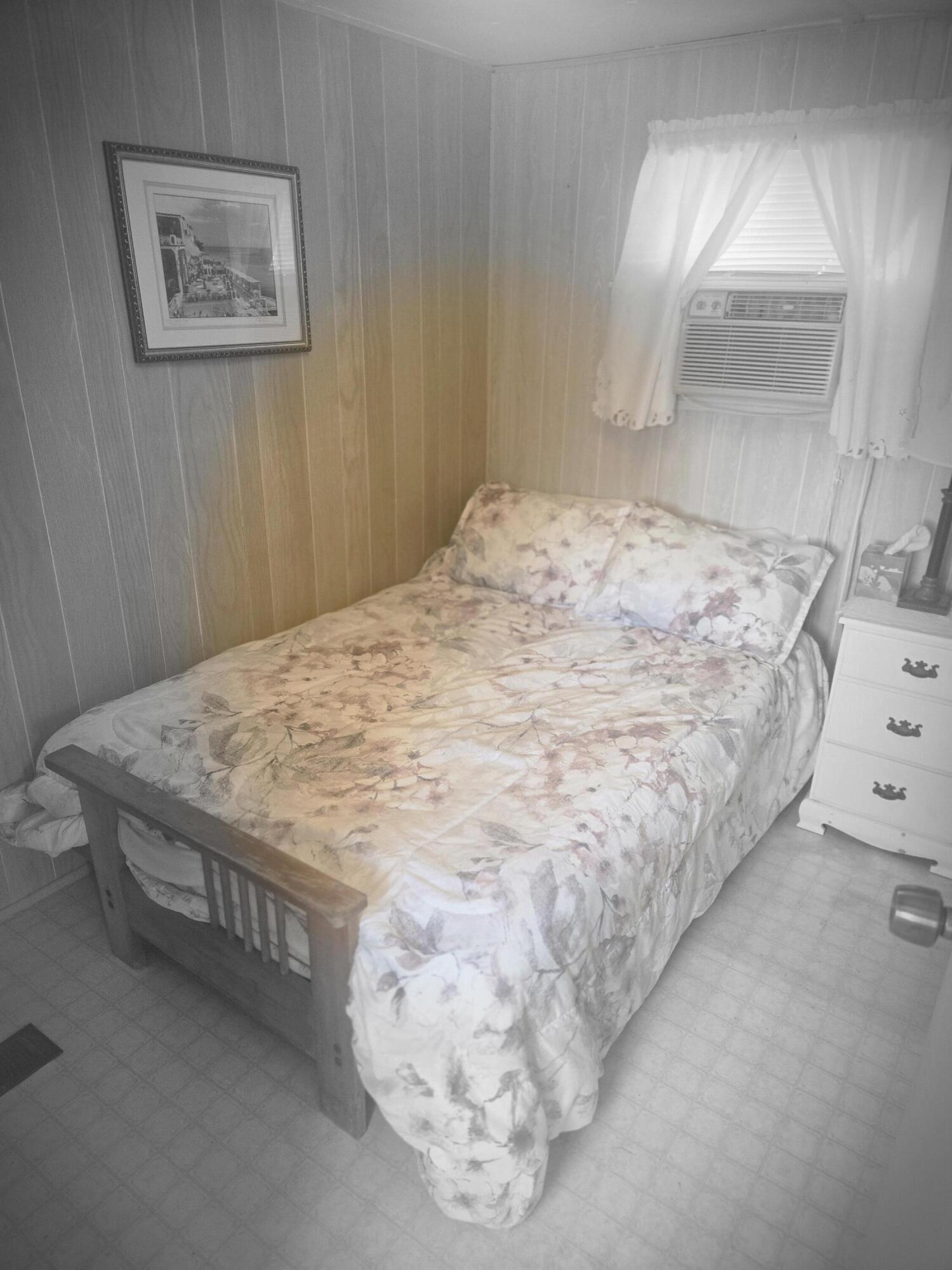 HYPOLUXO HARBOR CLUB CO-OP - Residential Lease