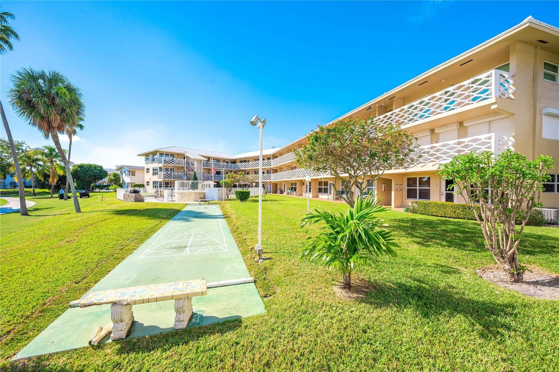 Country Club Terrace - Residential