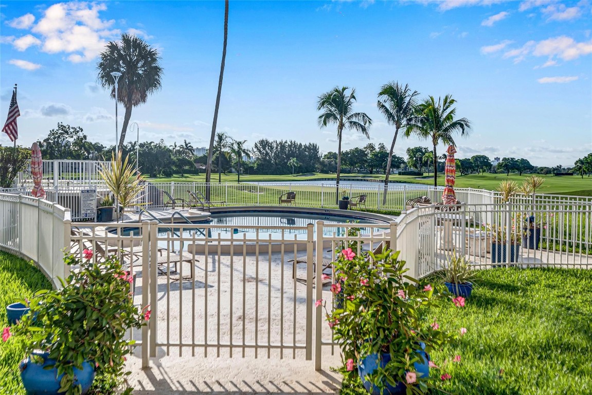 Country Club Terrace - Residential