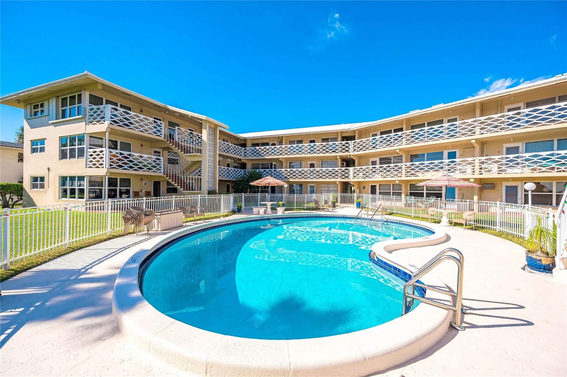 Country Club Terrace - Residential