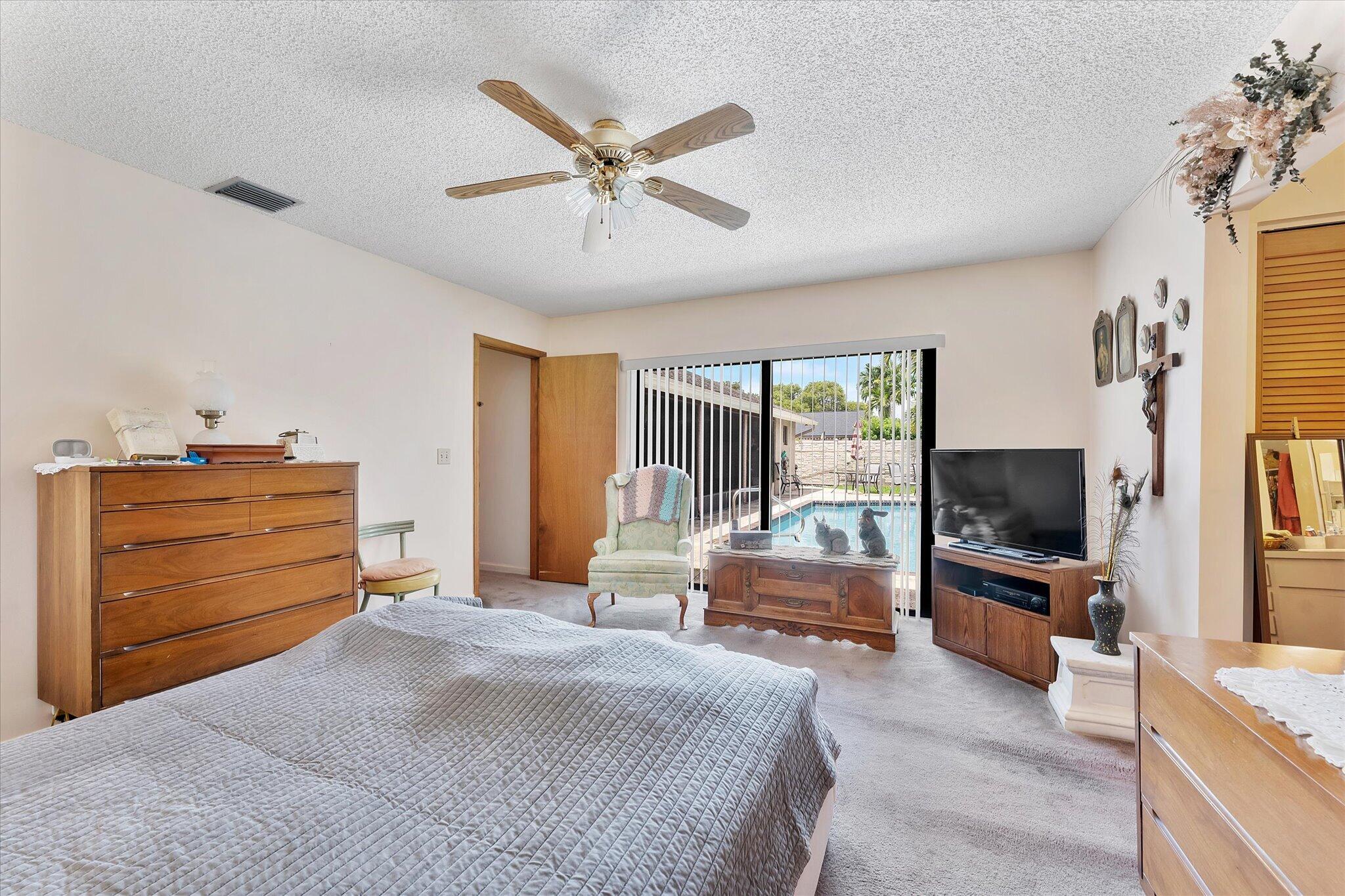 PINE LAKE - Residential