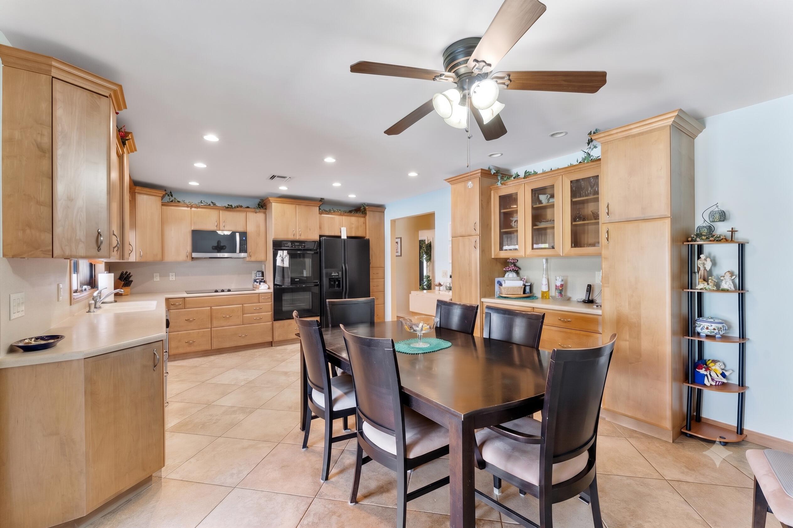 PINE LAKE - Residential
