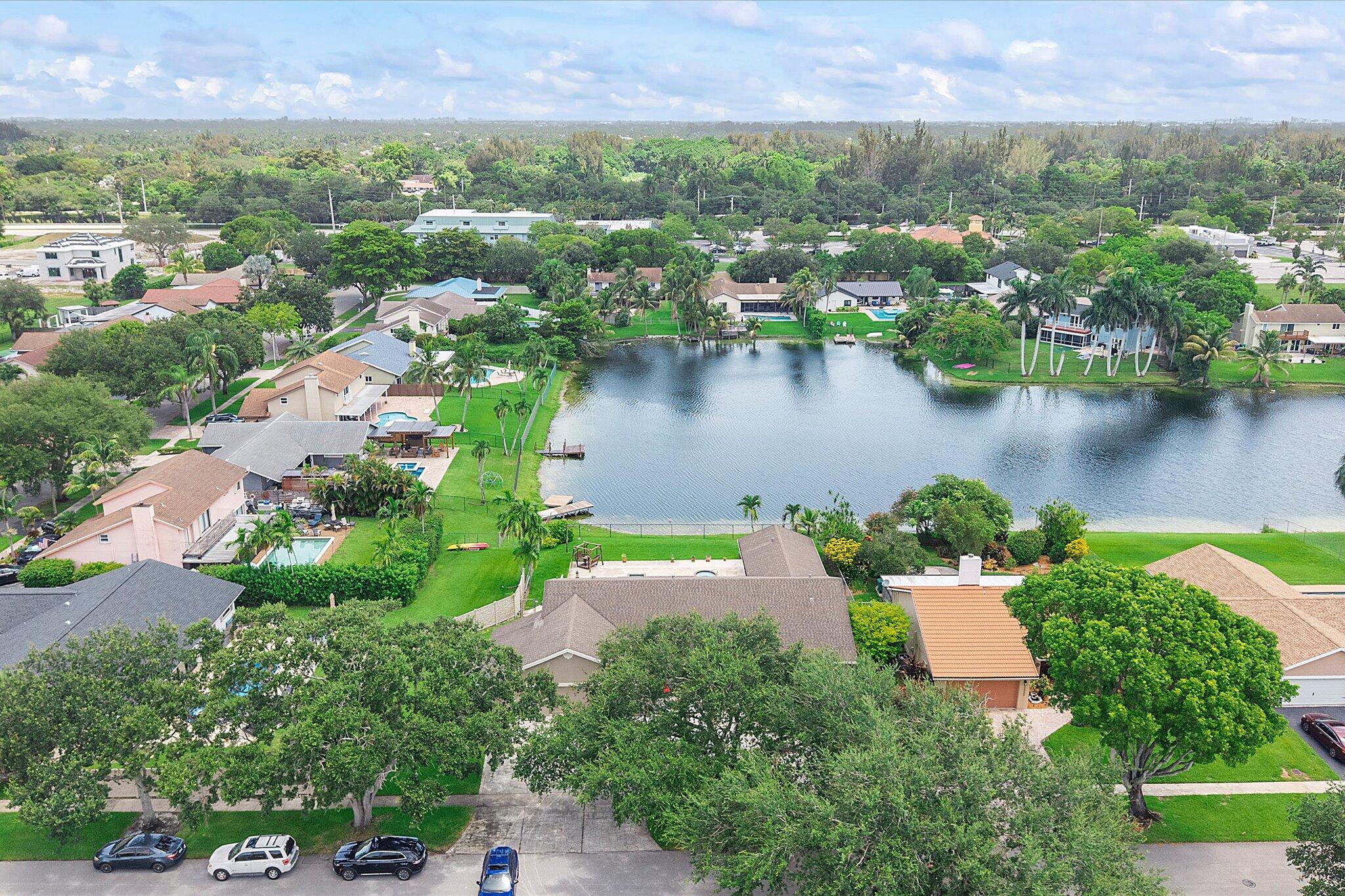 PINE LAKE - Residential