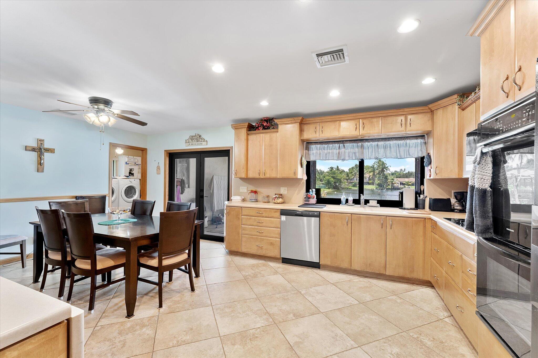 PINE LAKE - Residential