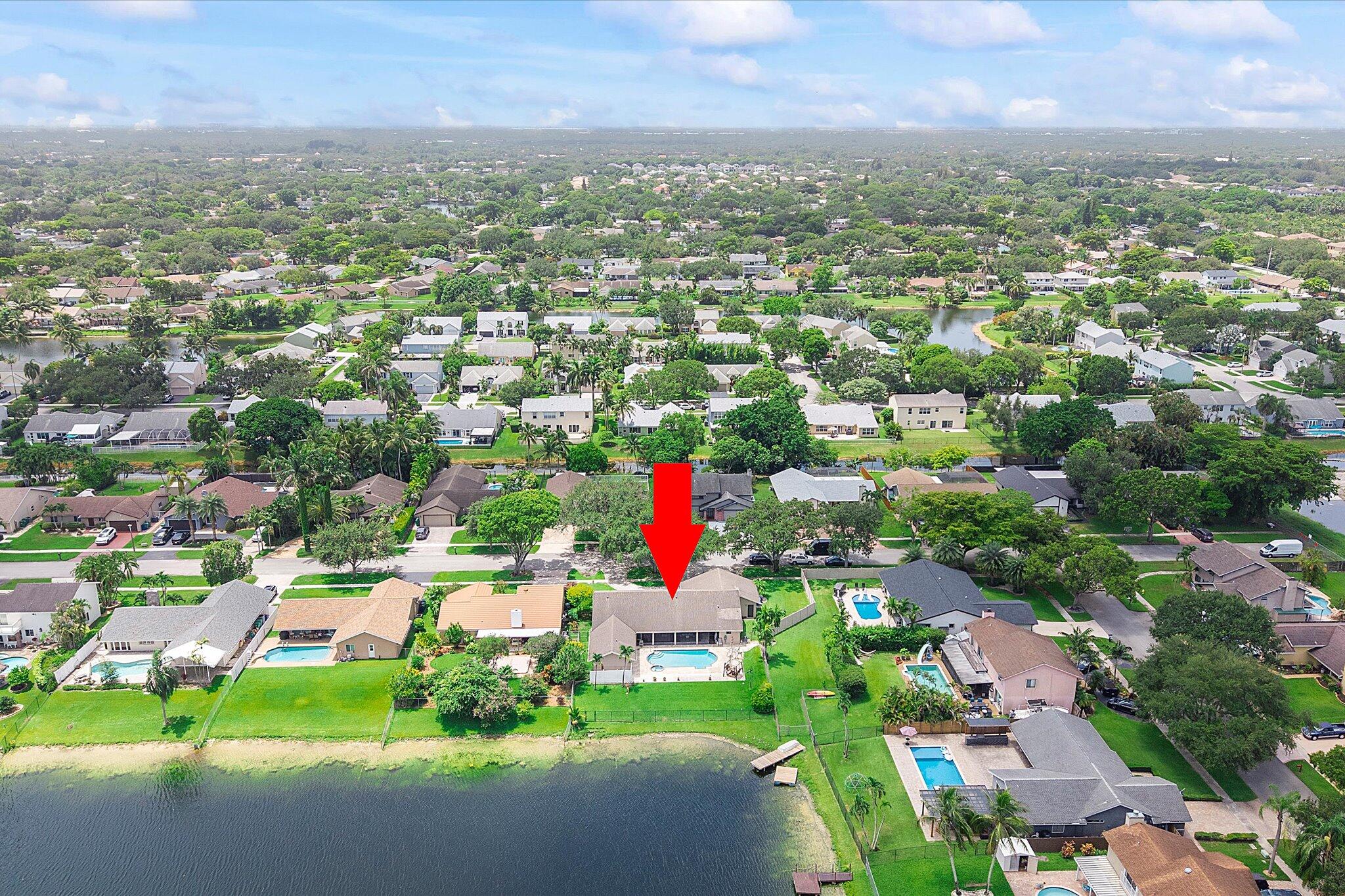 PINE LAKE - Residential