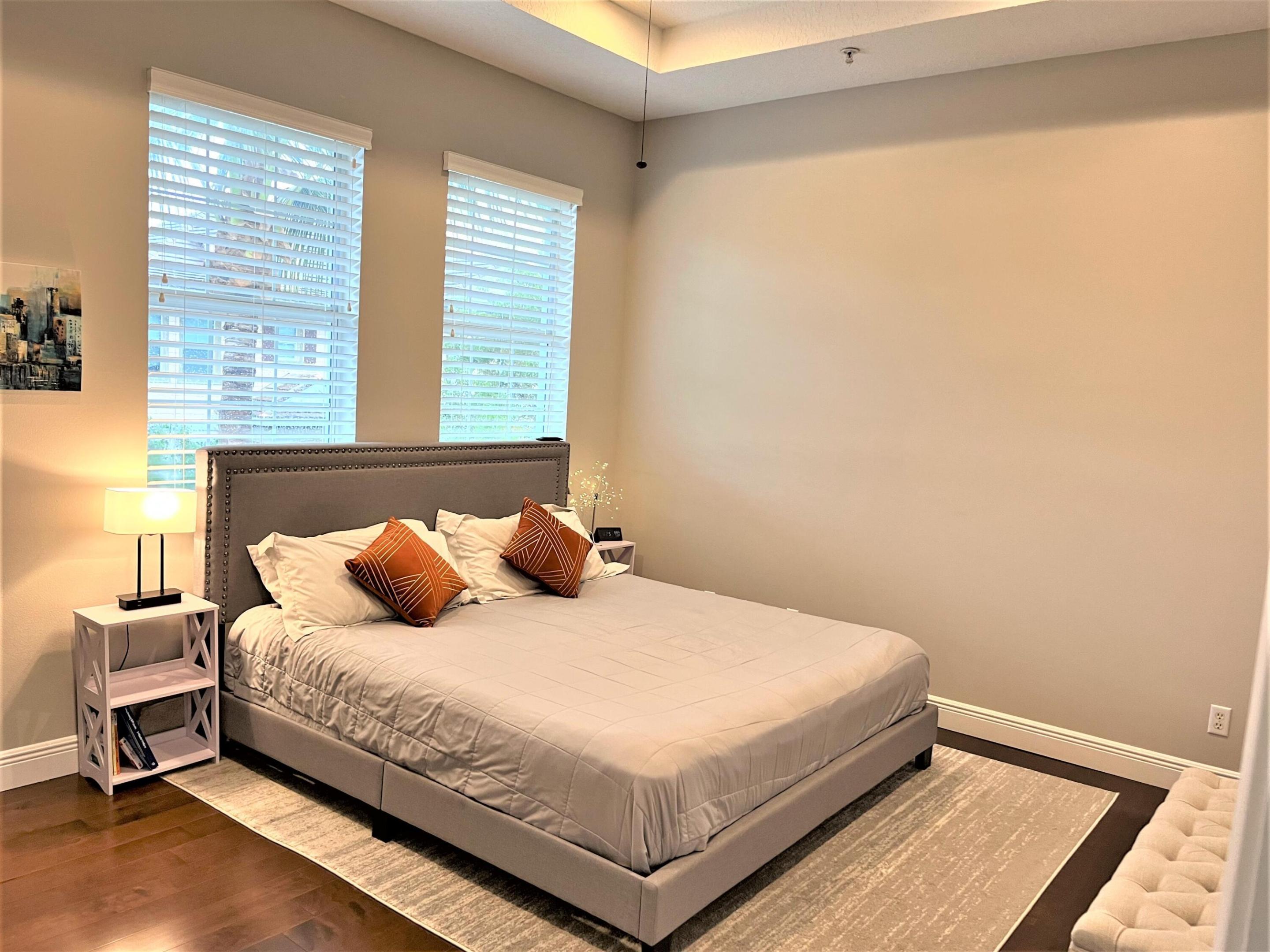 ABACOA TOWN CENTER 3 - Residential Lease