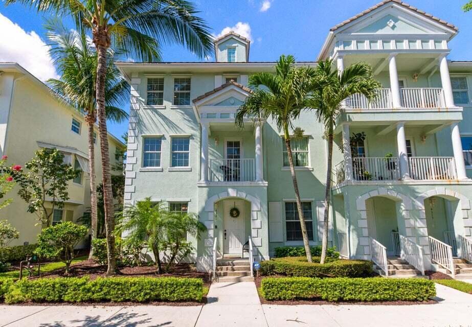 ABACOA TOWN CENTER 3 - Residential Lease