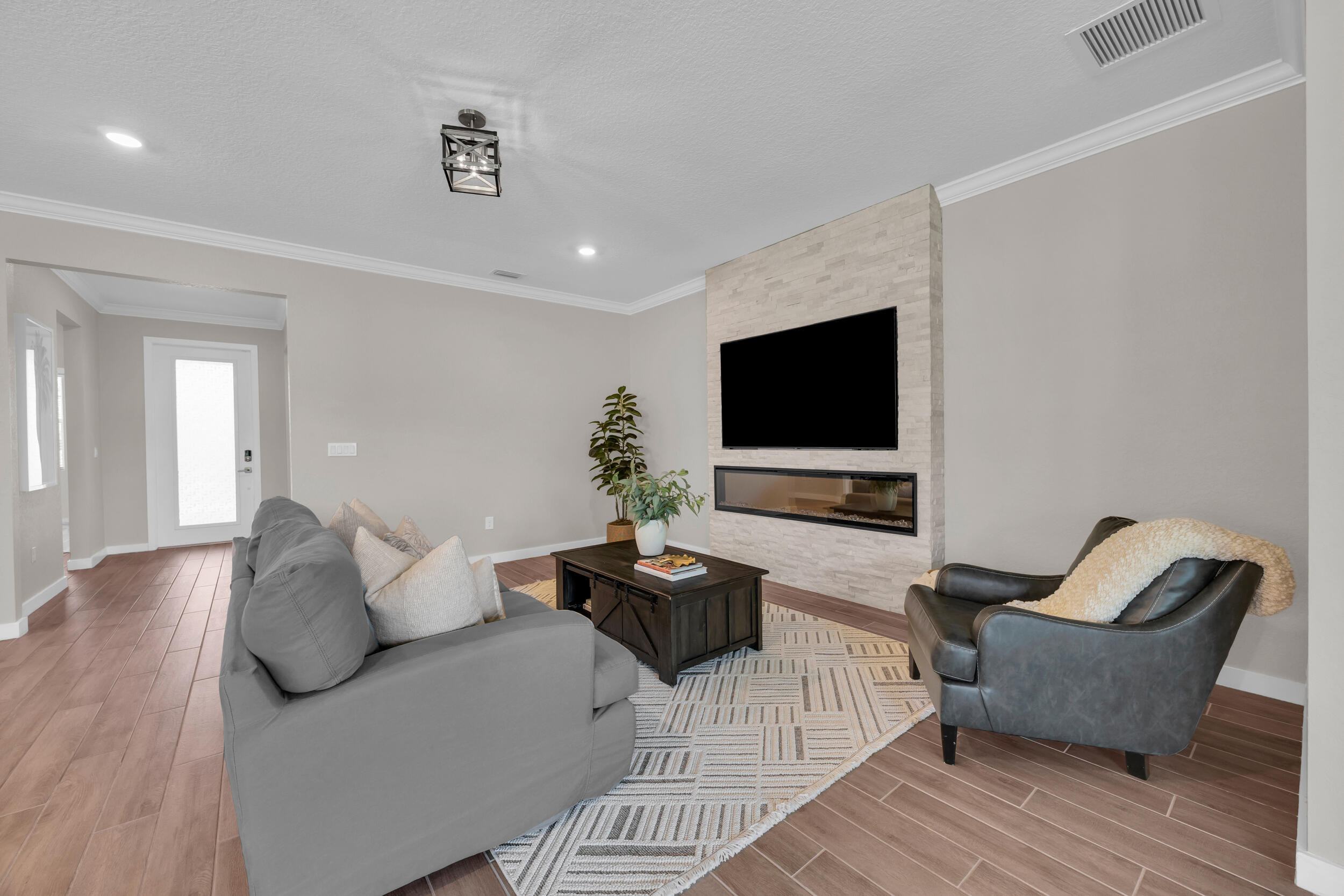 BERRY GROVE - Residential