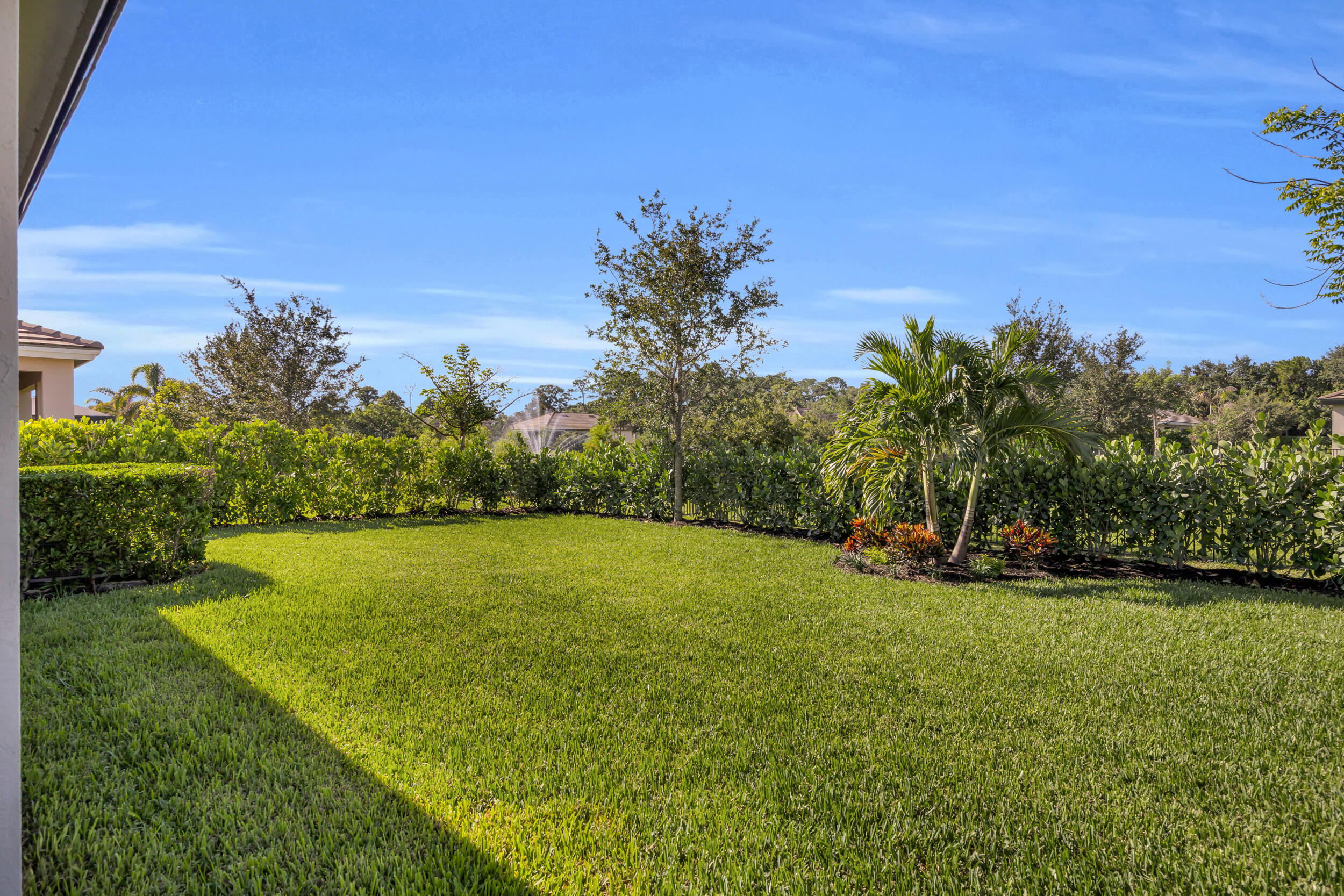 BERRY GROVE - Residential
