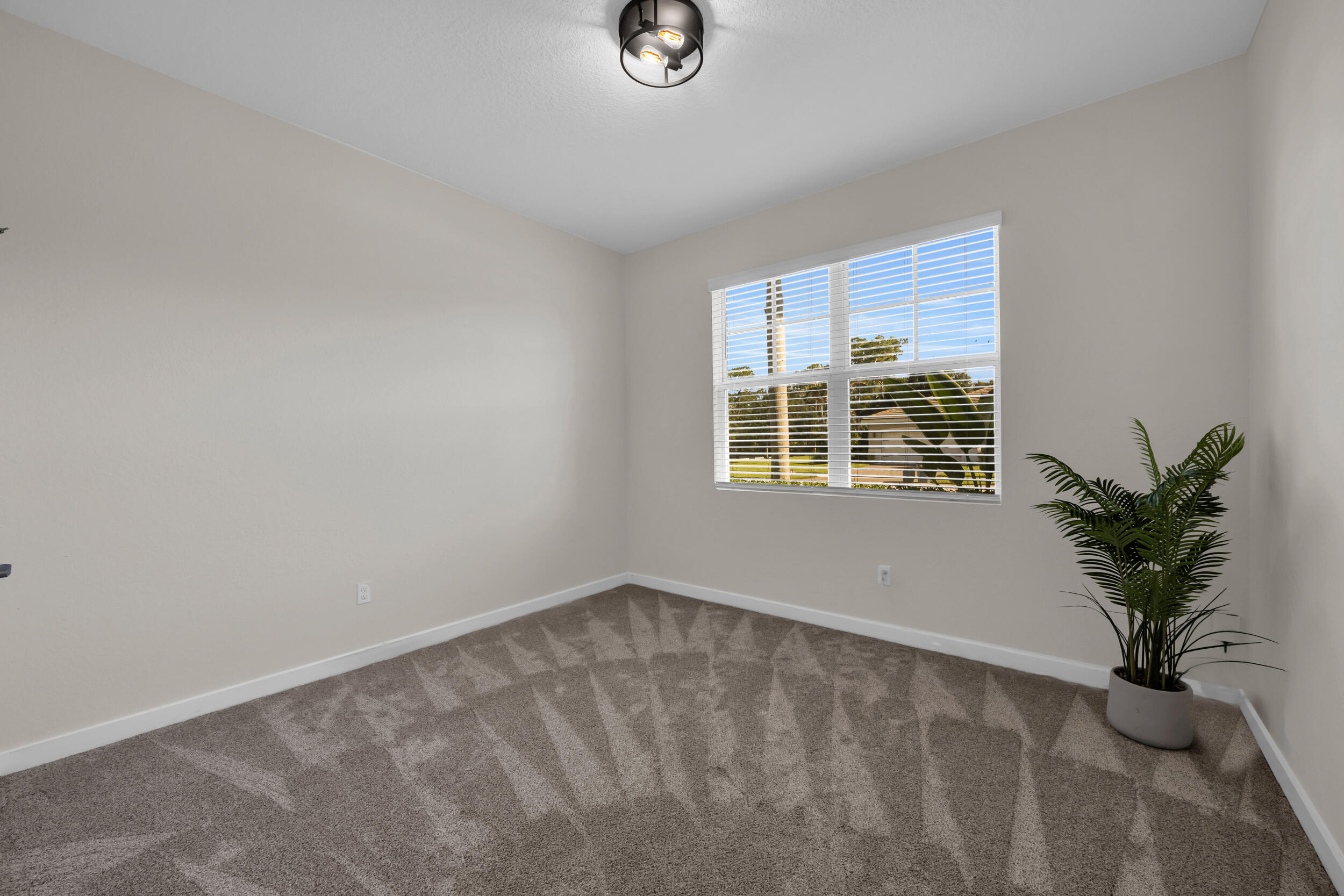 BERRY GROVE - Residential