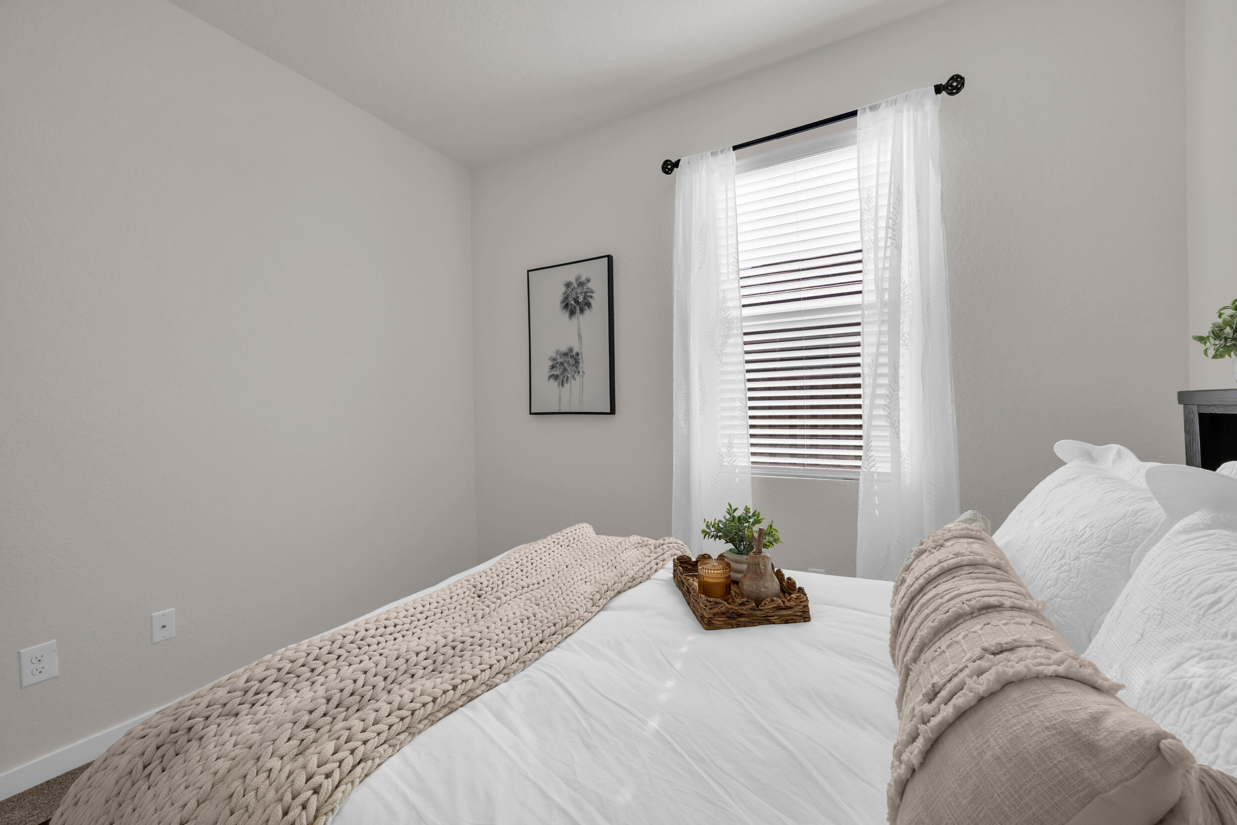 BERRY GROVE - Residential