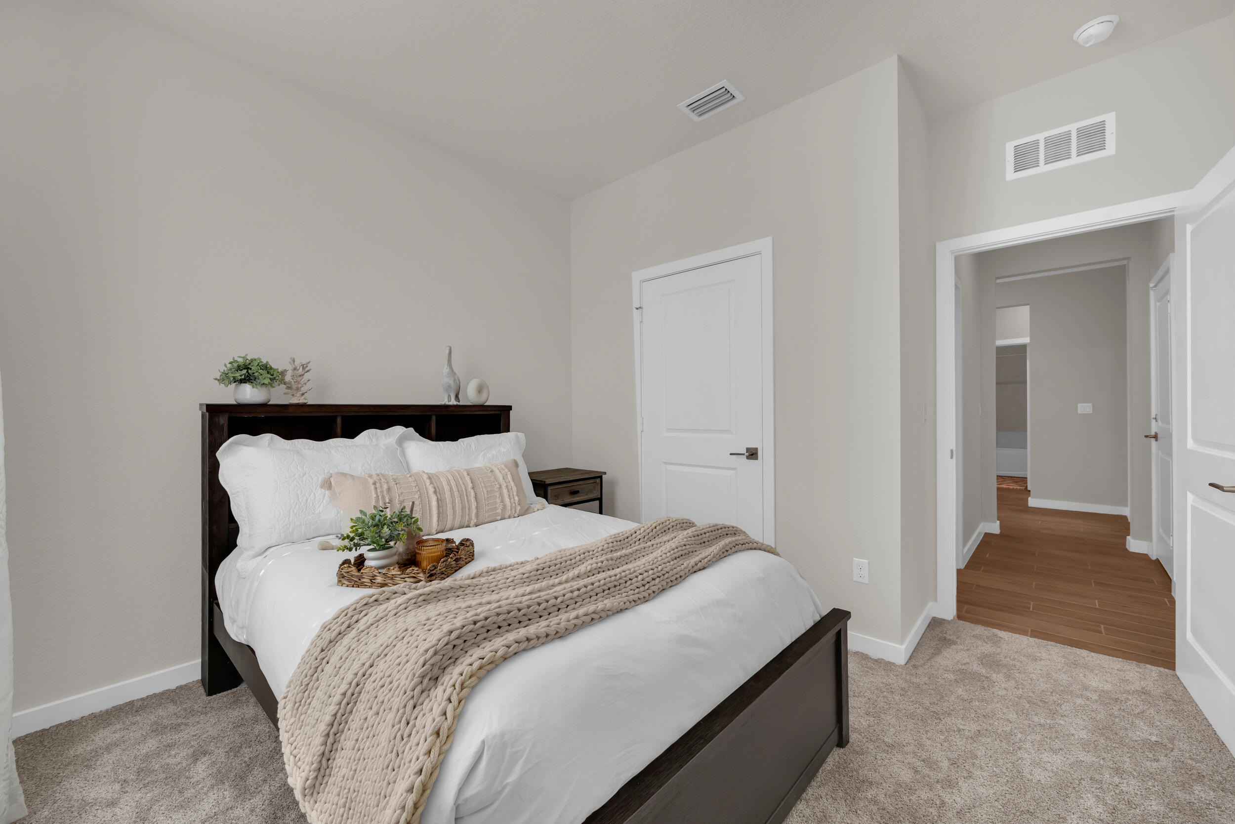 BERRY GROVE - Residential
