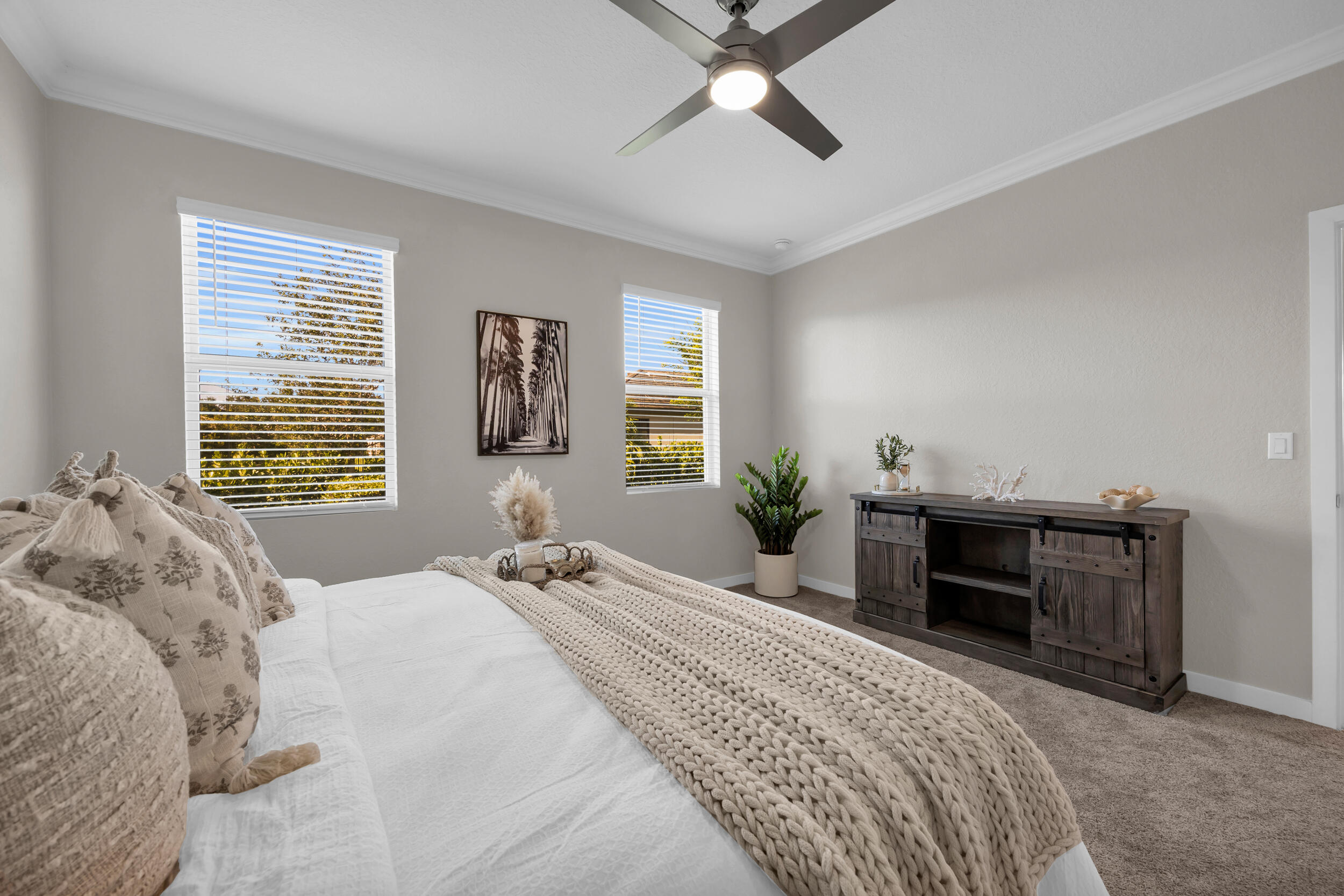 BERRY GROVE - Residential