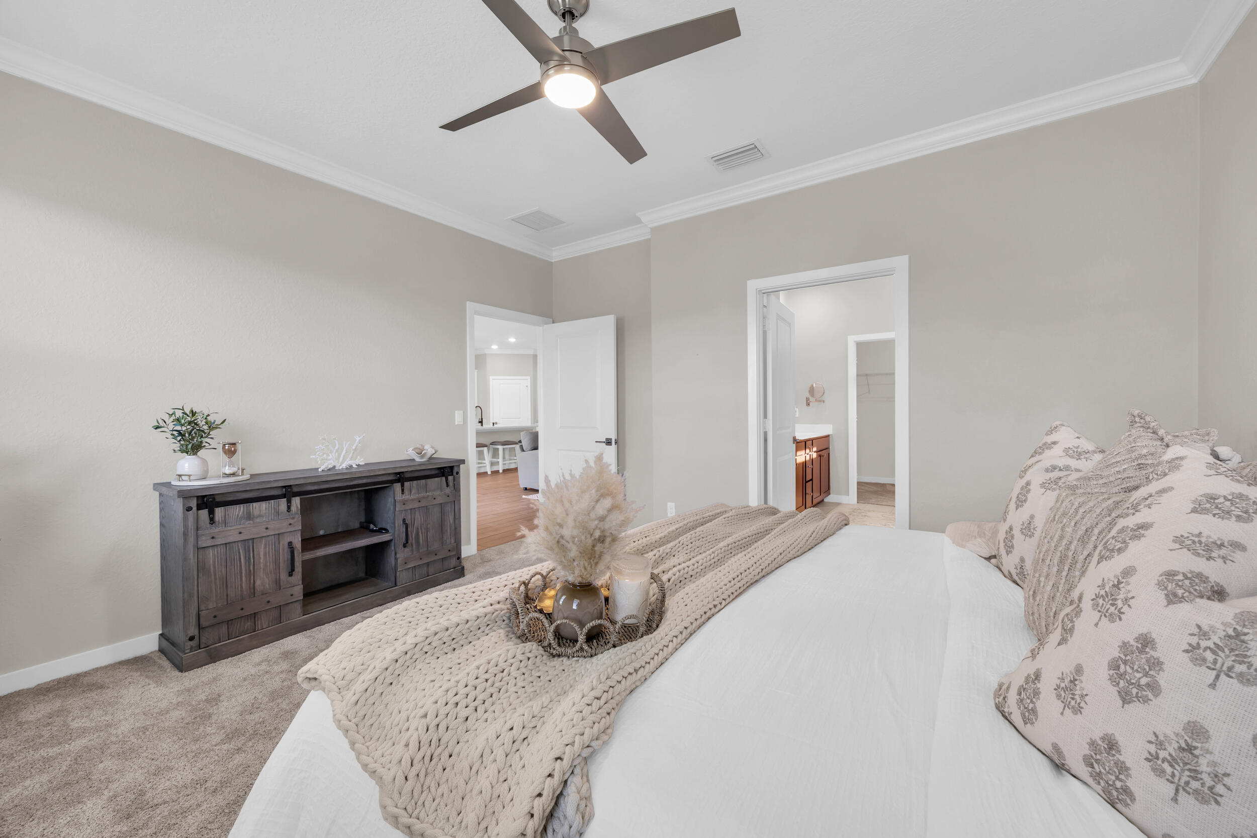 BERRY GROVE - Residential