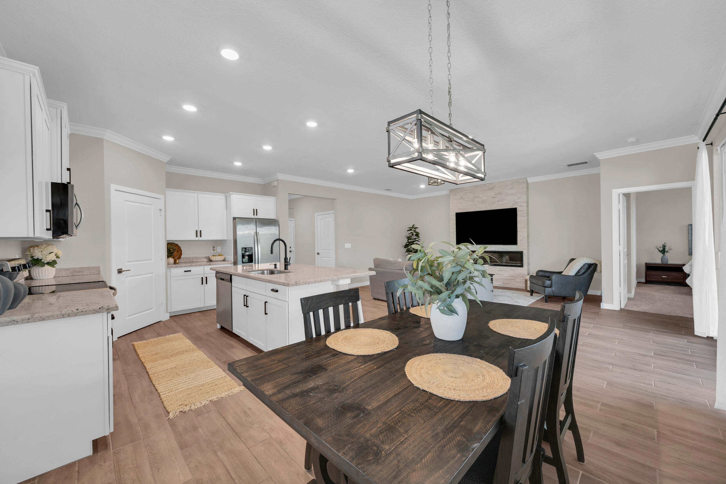 BERRY GROVE - Residential