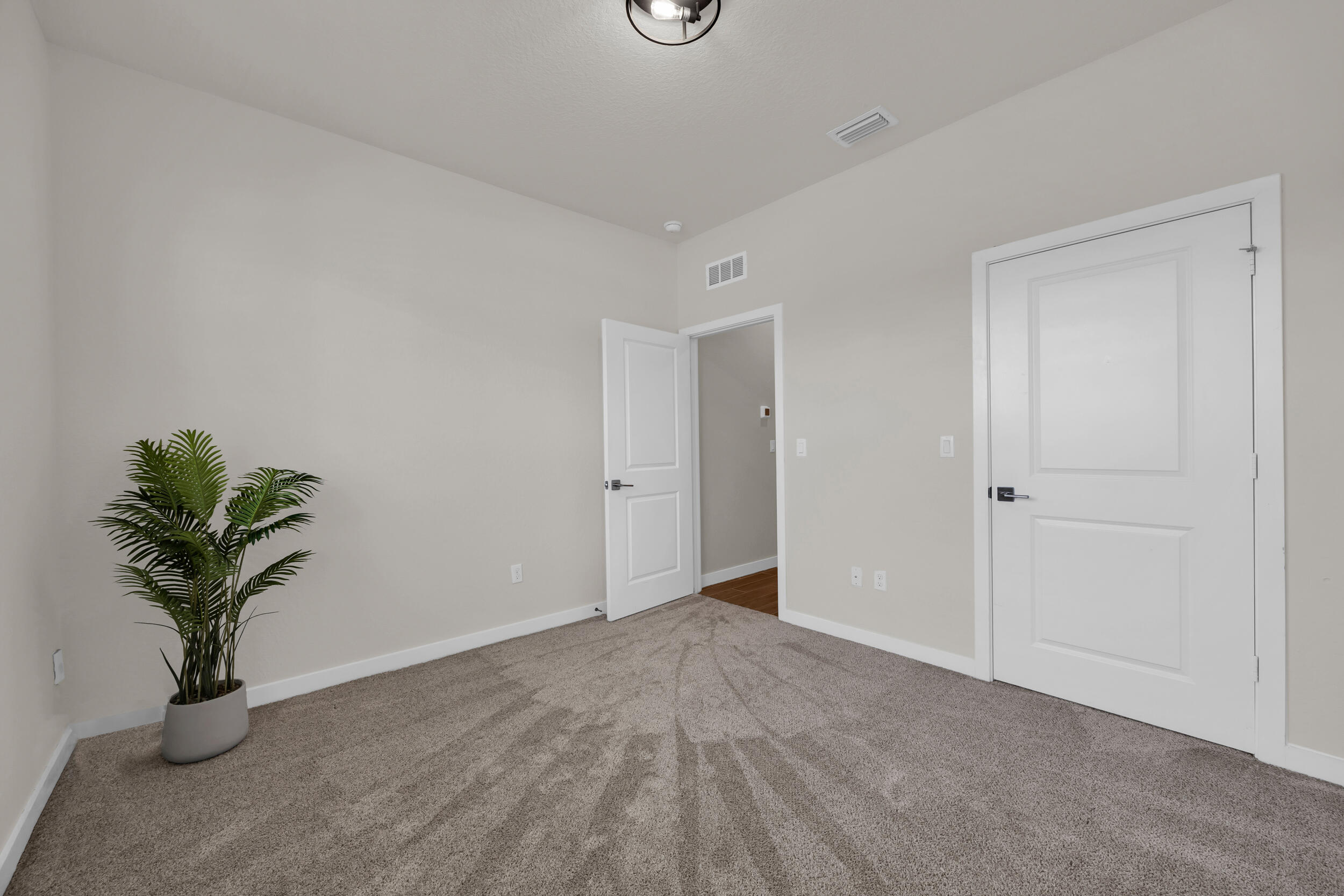 BERRY GROVE - Residential