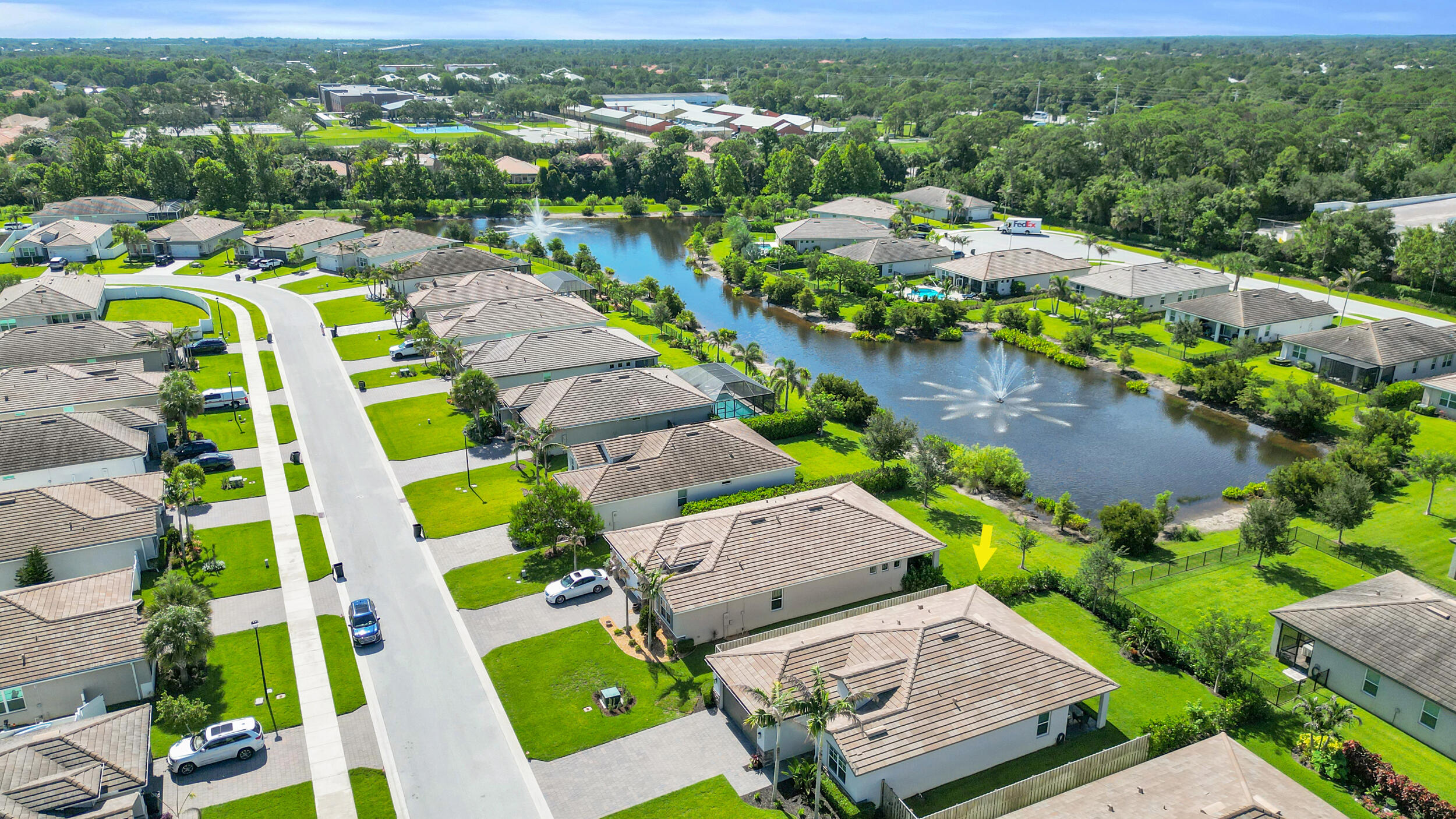 BERRY GROVE - Residential