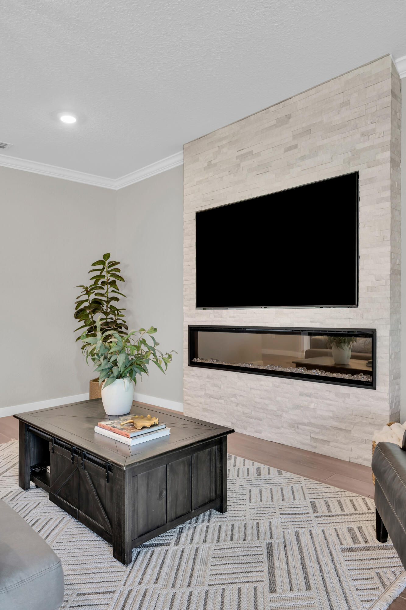 BERRY GROVE - Residential
