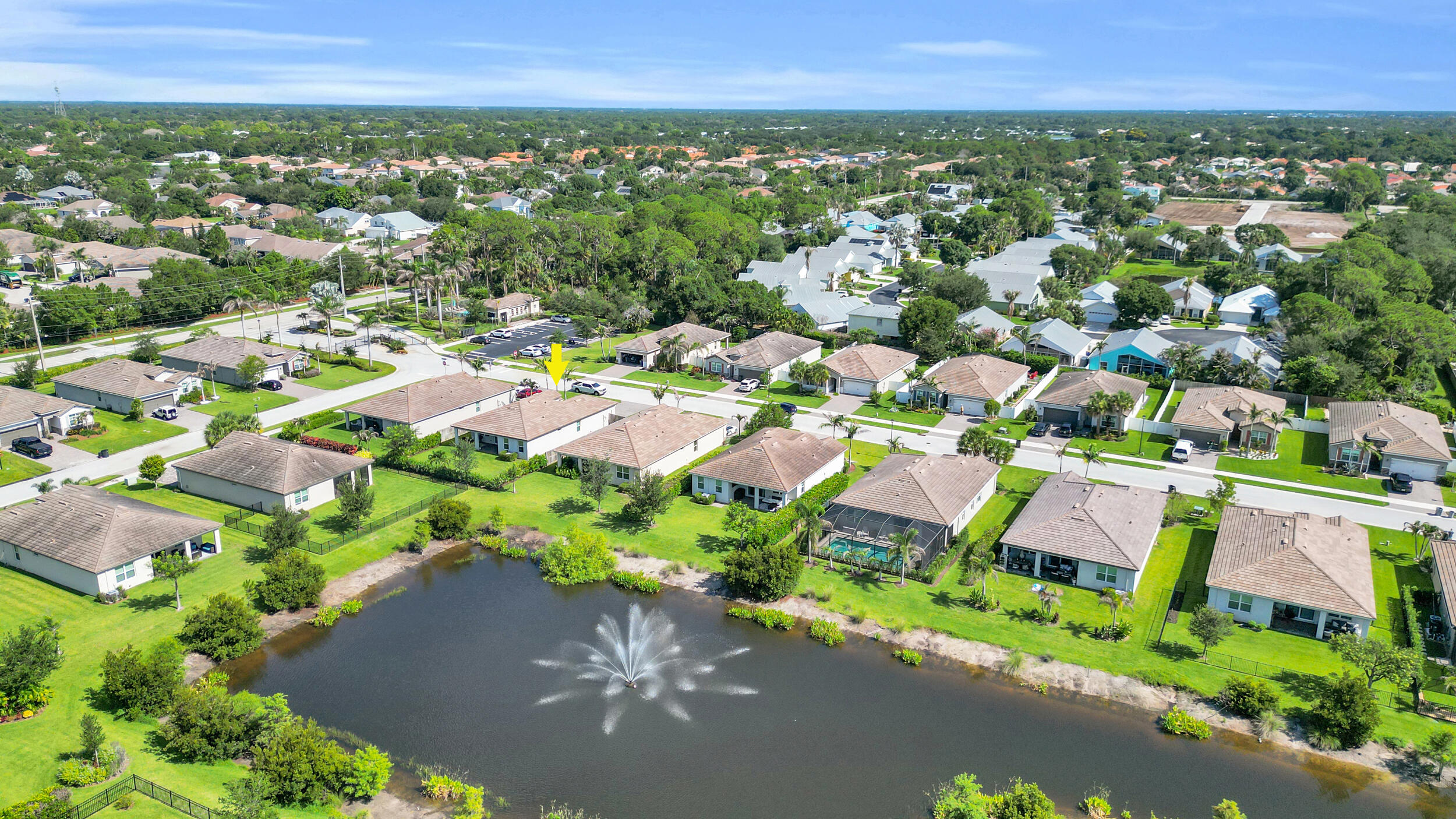 BERRY GROVE - Residential