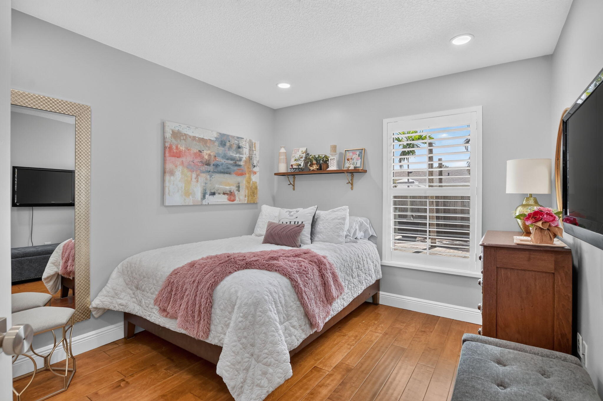 RIVERGLEN EAST - Residential