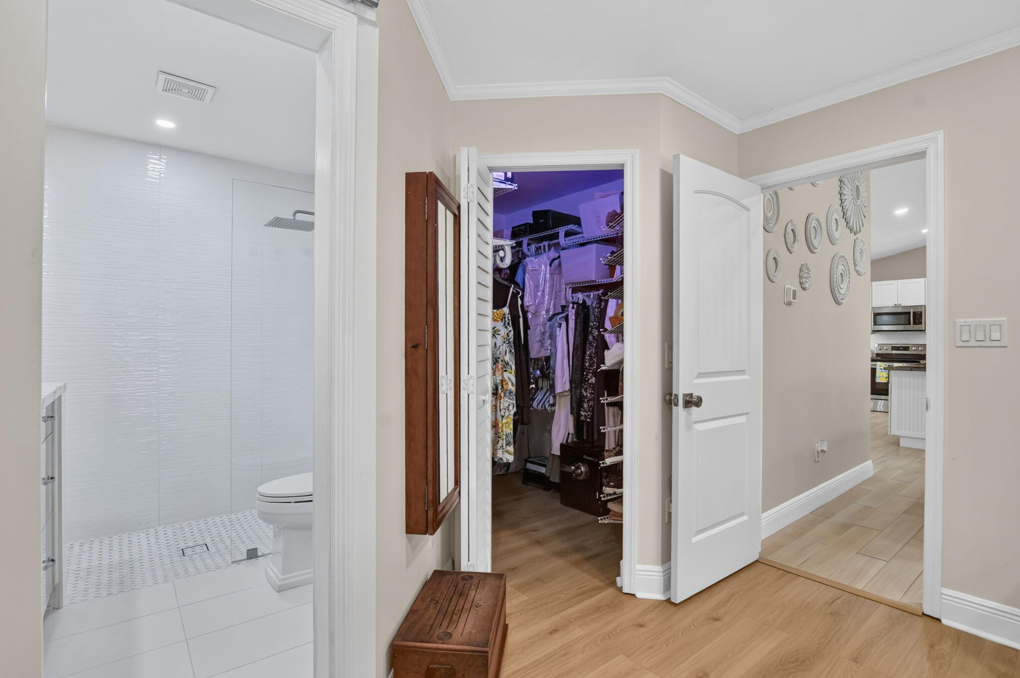RIVERGLEN EAST - Residential