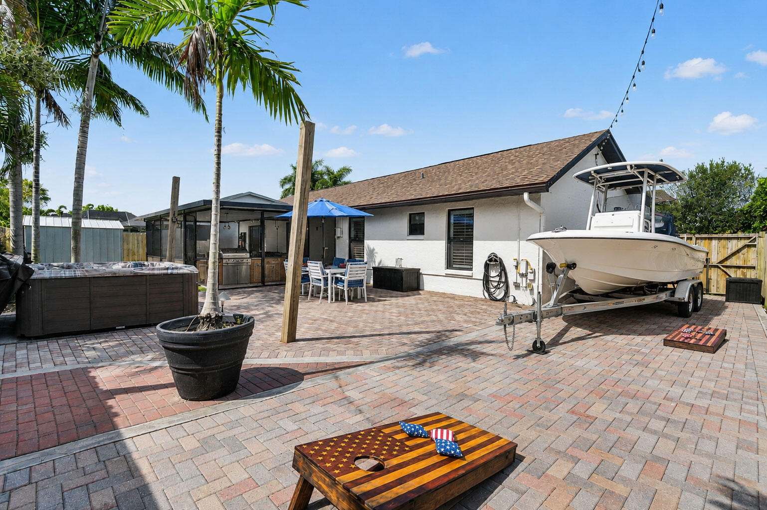RIVERGLEN EAST - Residential
