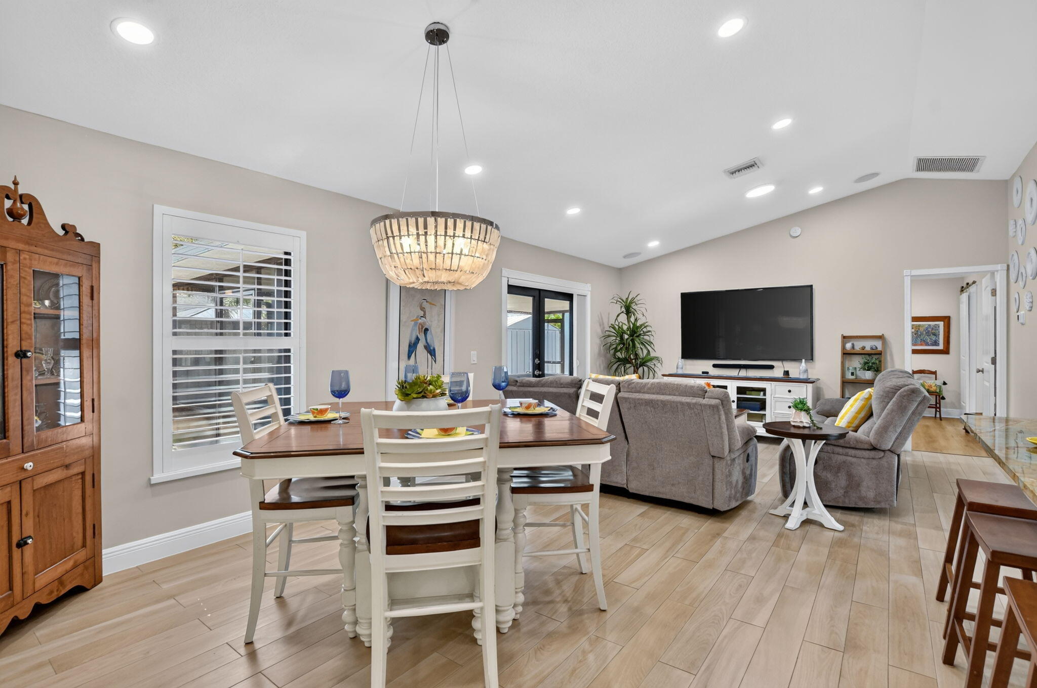 RIVERGLEN EAST - Residential