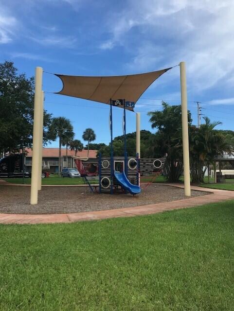 RIVERGLEN EAST - Residential