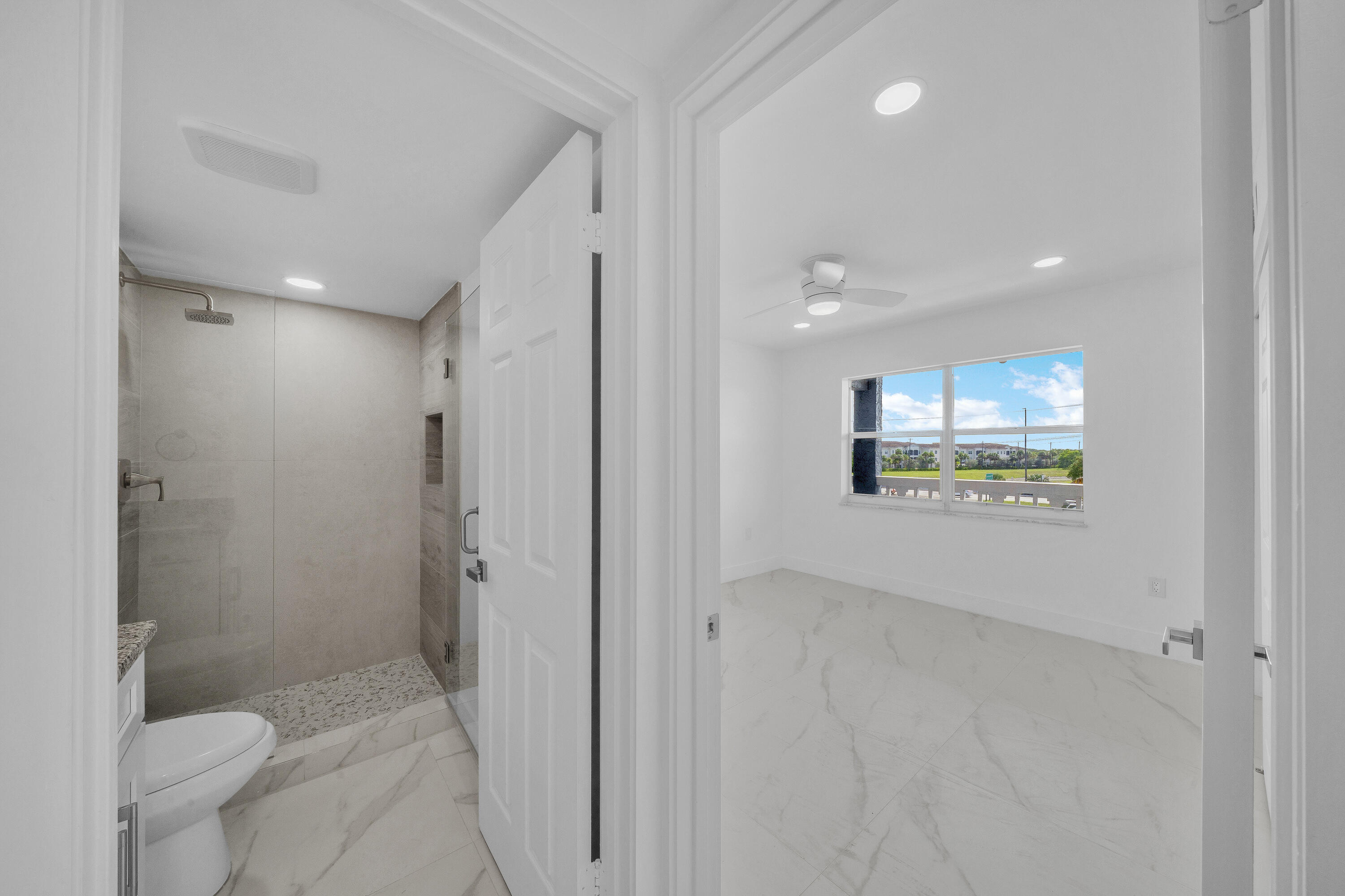 SANDALFOOT SOUTH THREE CONDO - Residential