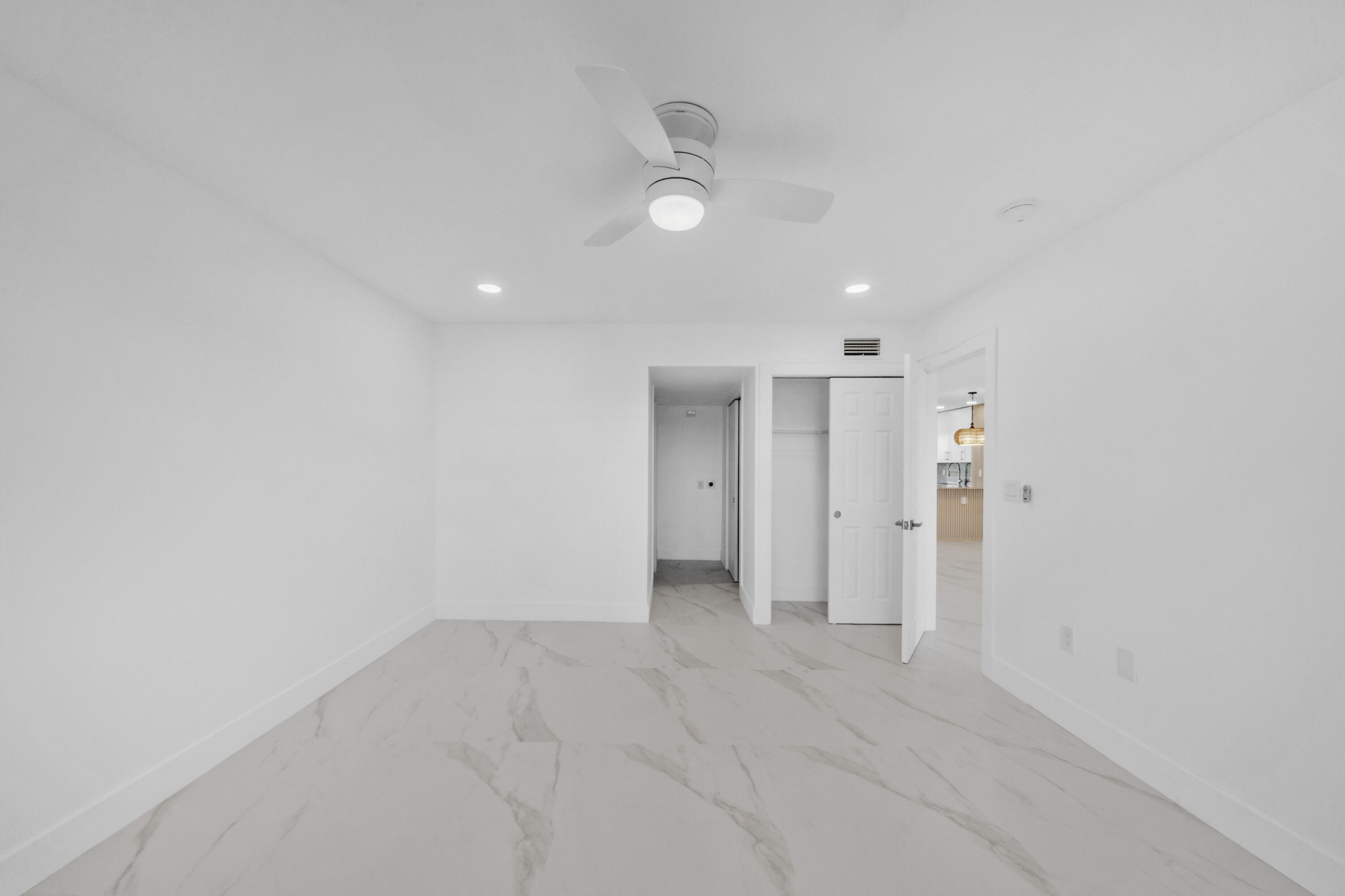 SANDALFOOT SOUTH THREE CONDO - Residential