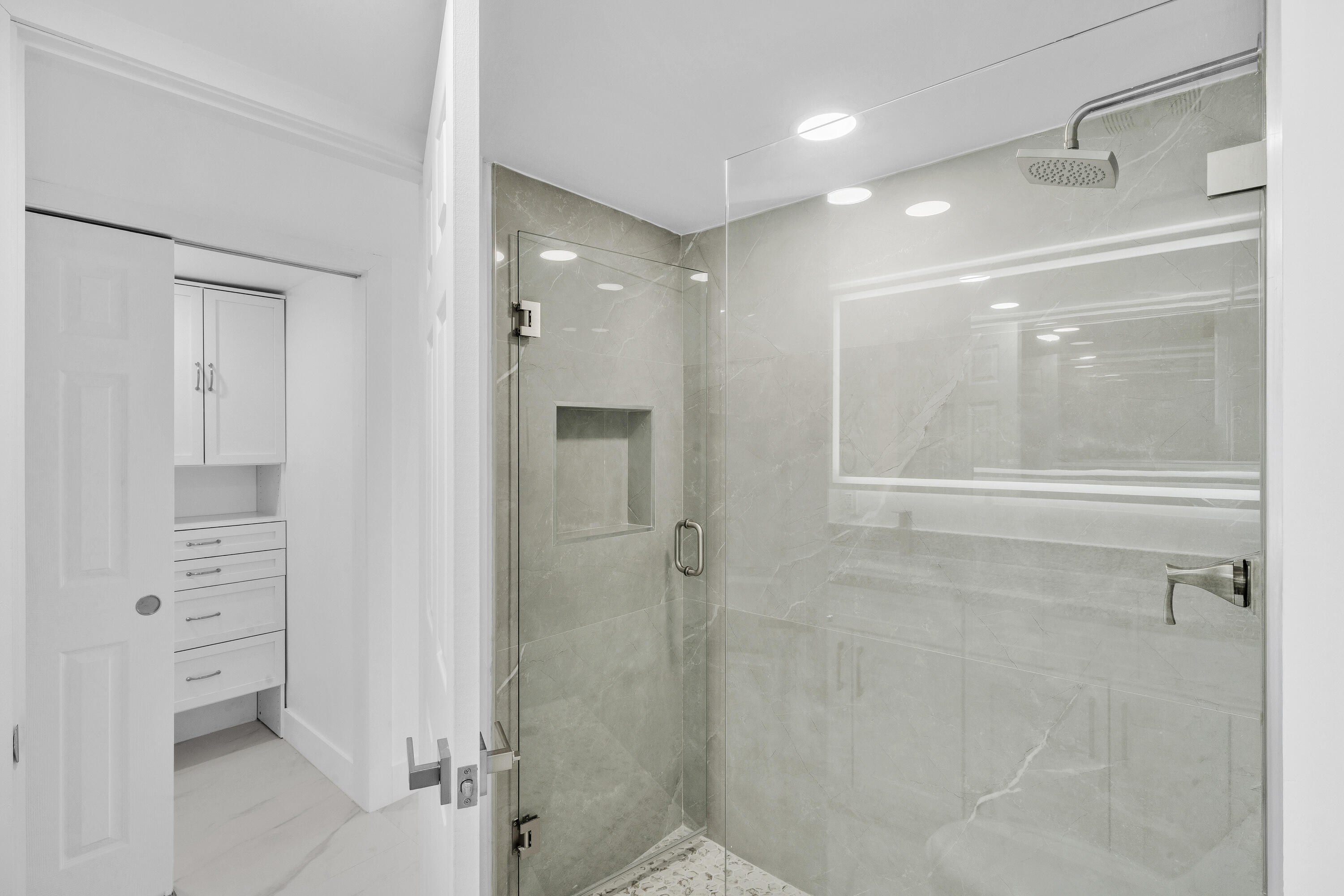 SANDALFOOT SOUTH THREE CONDO - Residential