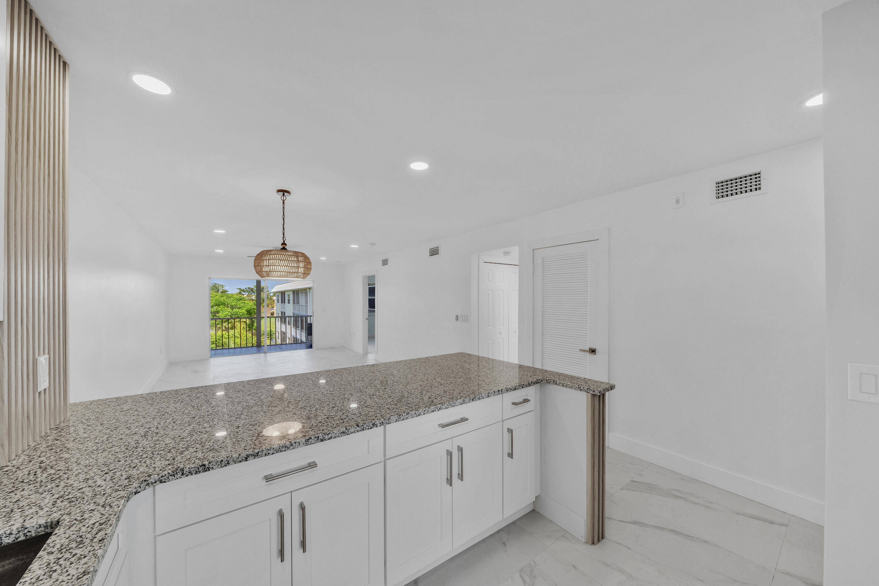 SANDALFOOT SOUTH THREE CONDO - Residential