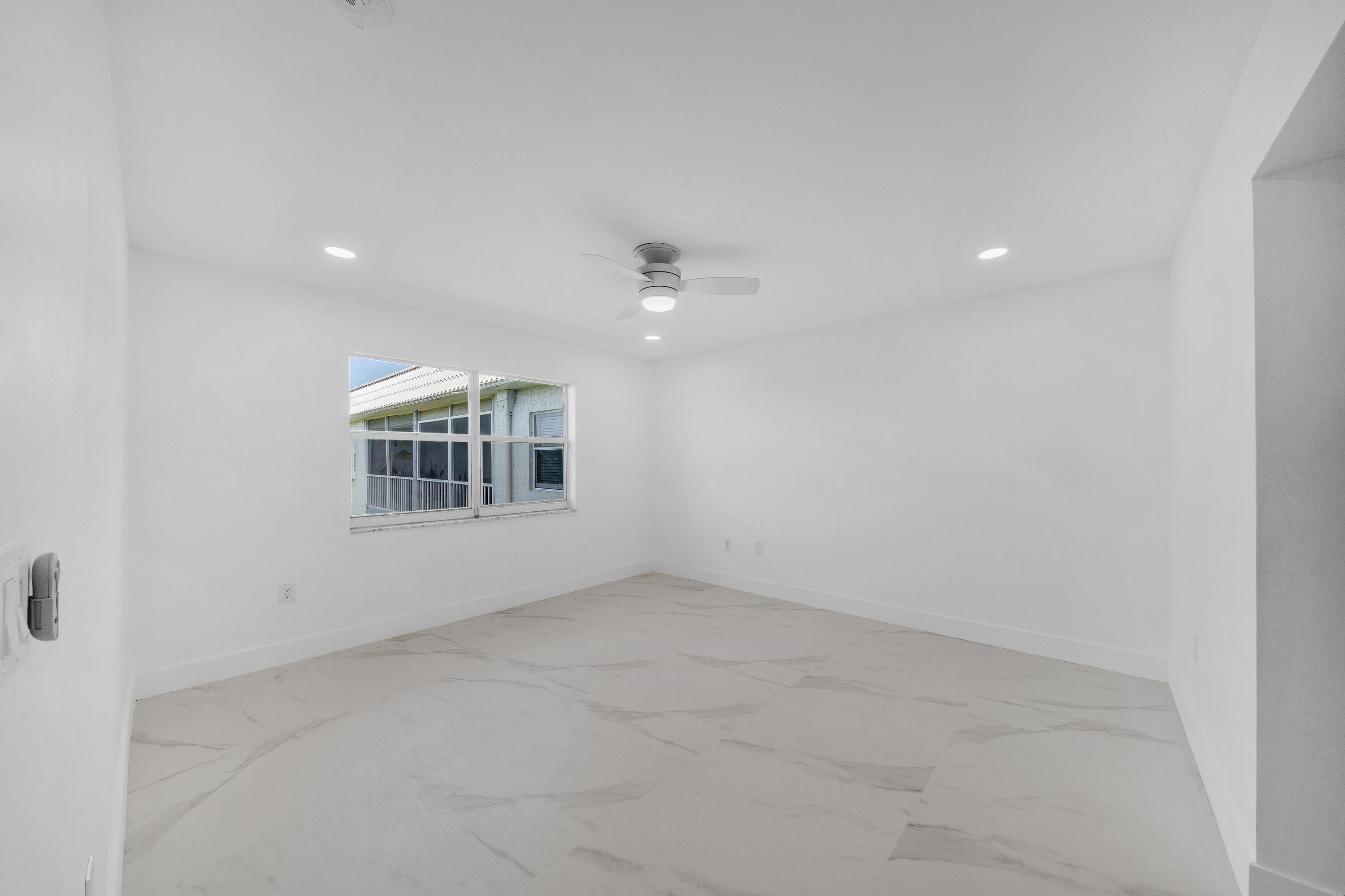 SANDALFOOT SOUTH THREE CONDO - Residential