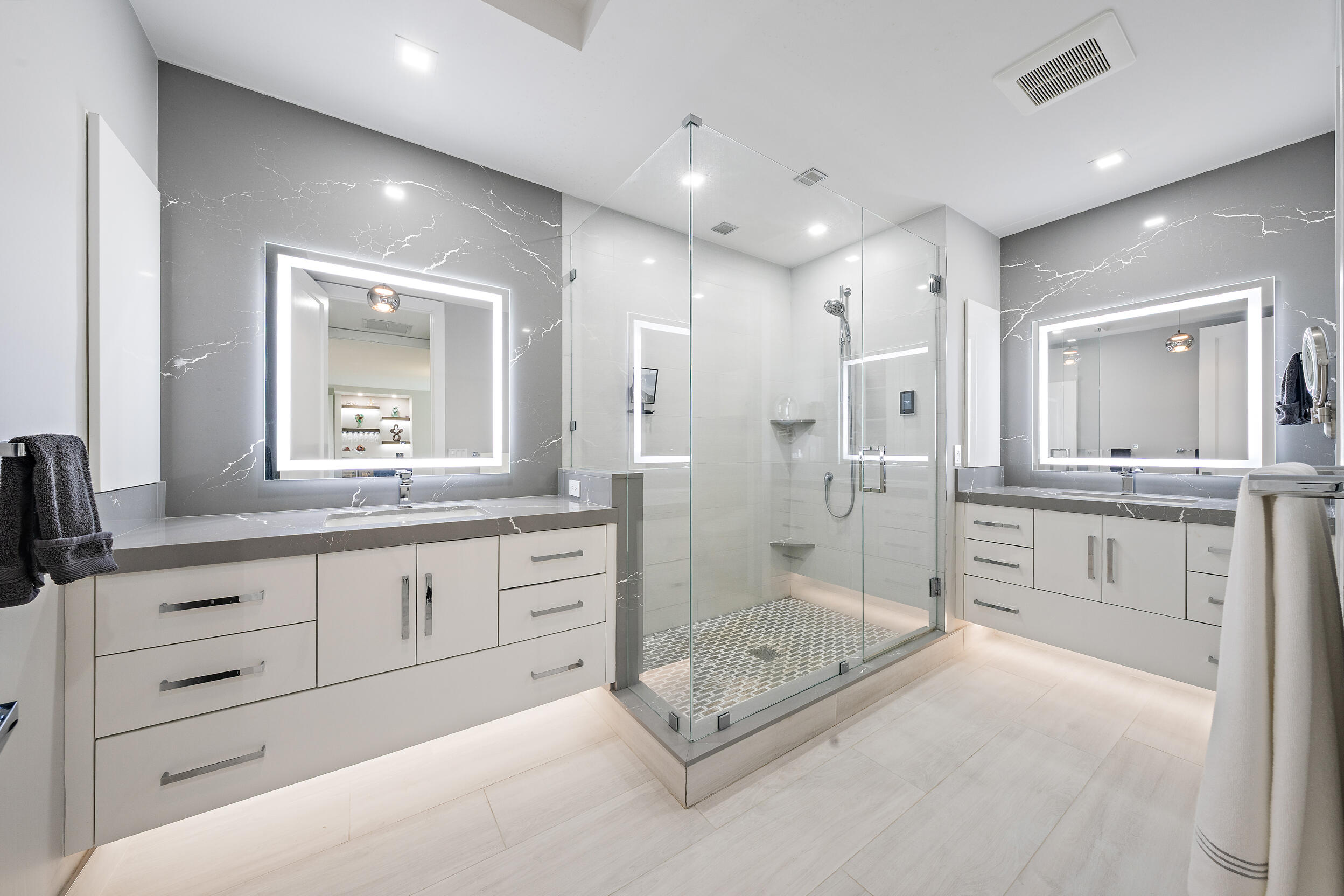 Admirals Cove - Residential