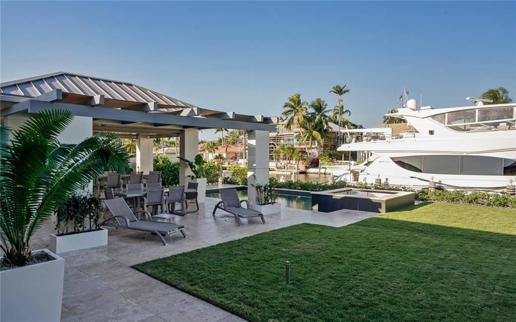 Del Lago Isle 42-2 B - Residential