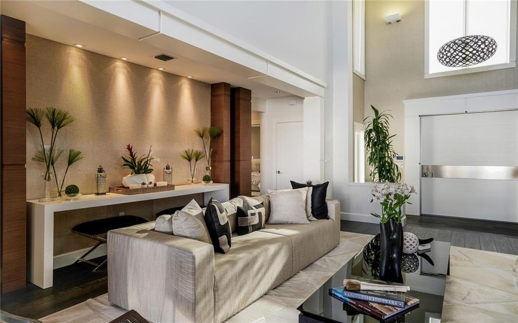Del Lago Isle 42-2 B - Residential