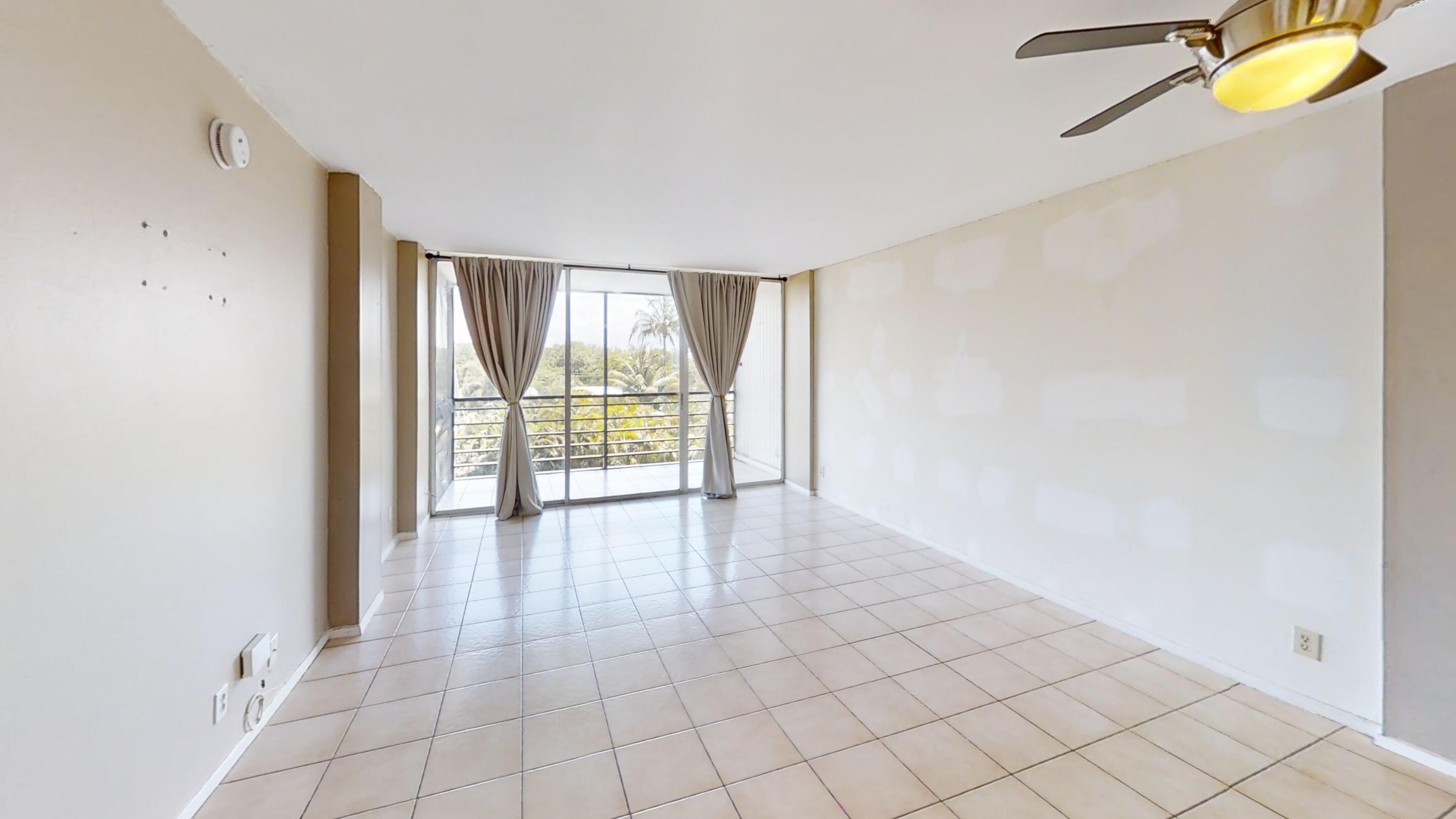 ROYAL PARK CONDO - Residential