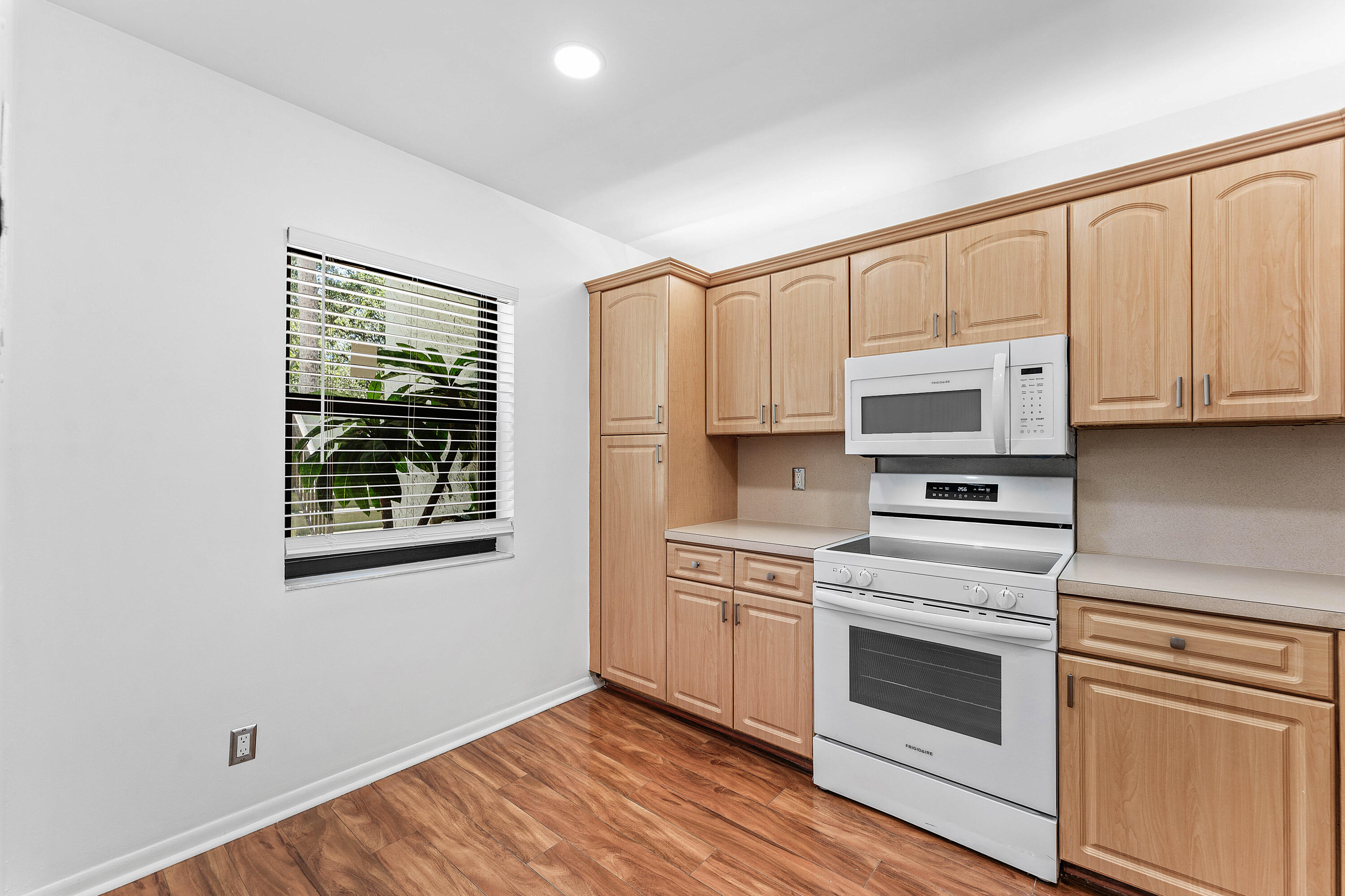 KARANDA VILLAGE IV-C CONDO - Residential