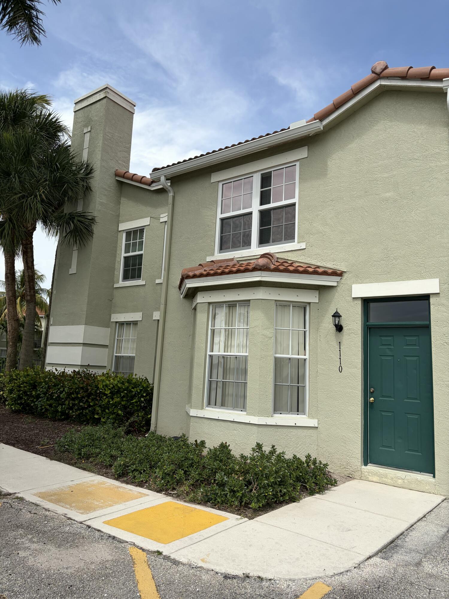 RESIDENCES OF BELMONT AT BOYNTON BEACH CONDO - Residential Lease