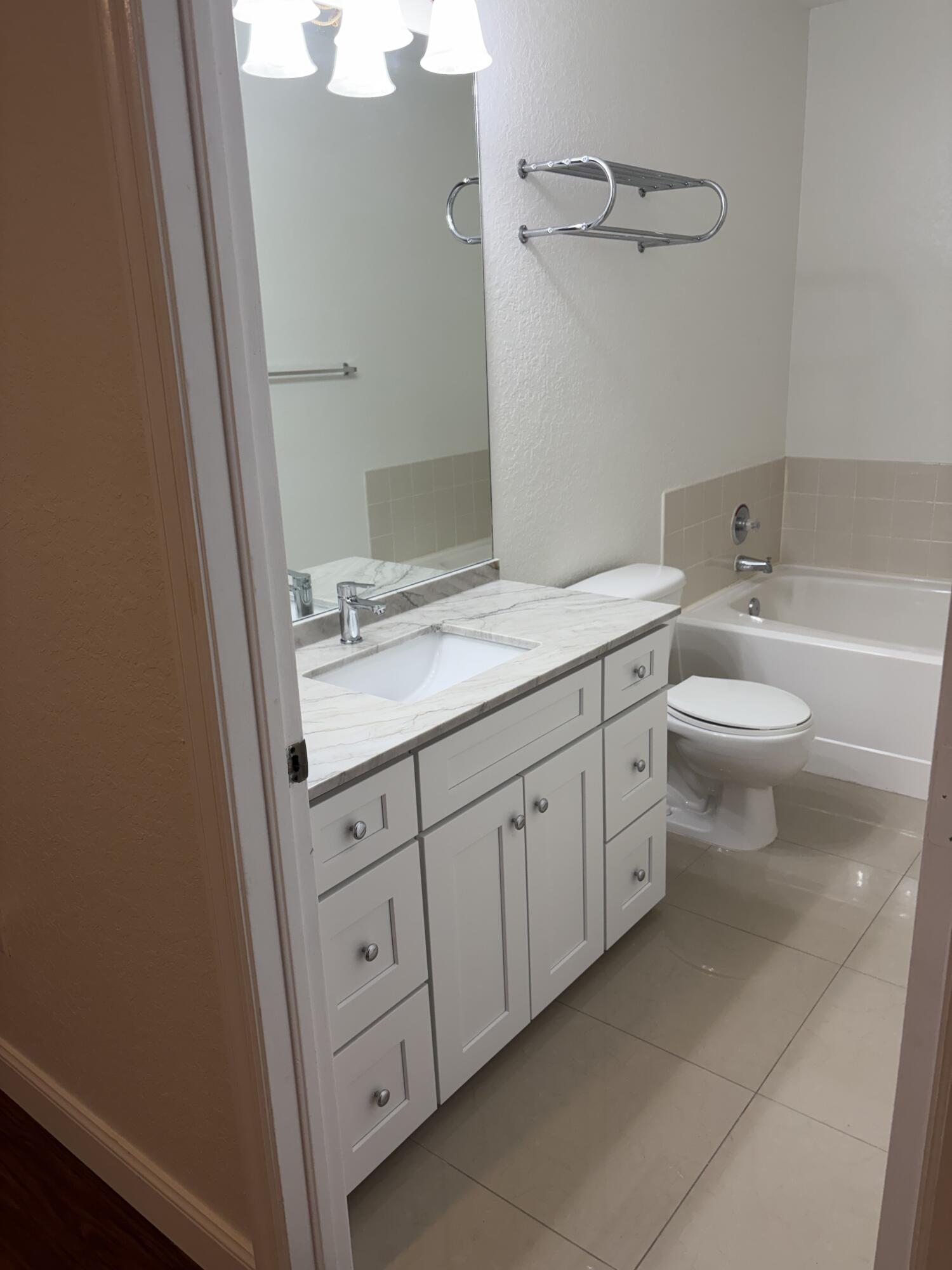 RESIDENCES OF BELMONT AT BOYNTON BEACH CONDO - Residential Lease