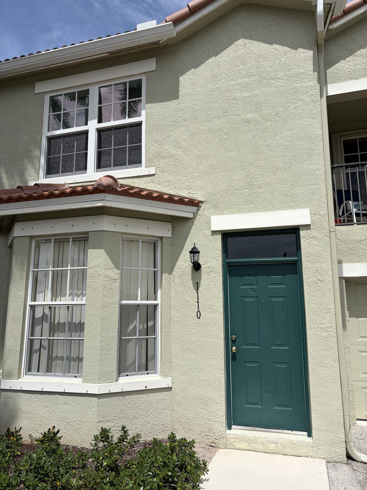 RESIDENCES OF BELMONT AT BOYNTON BEACH CONDO - Residential Lease