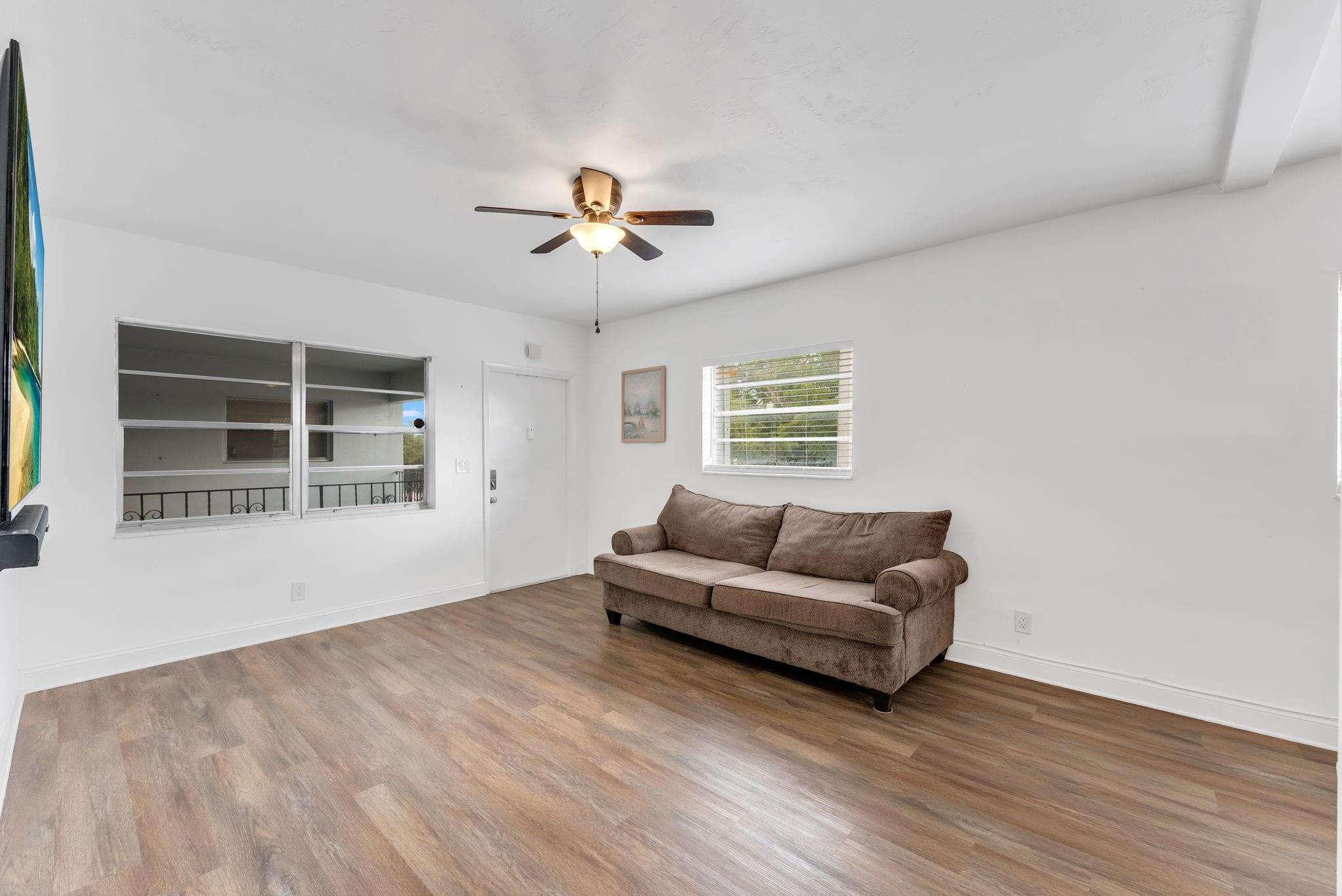 Pembroke House Condo - Residential
