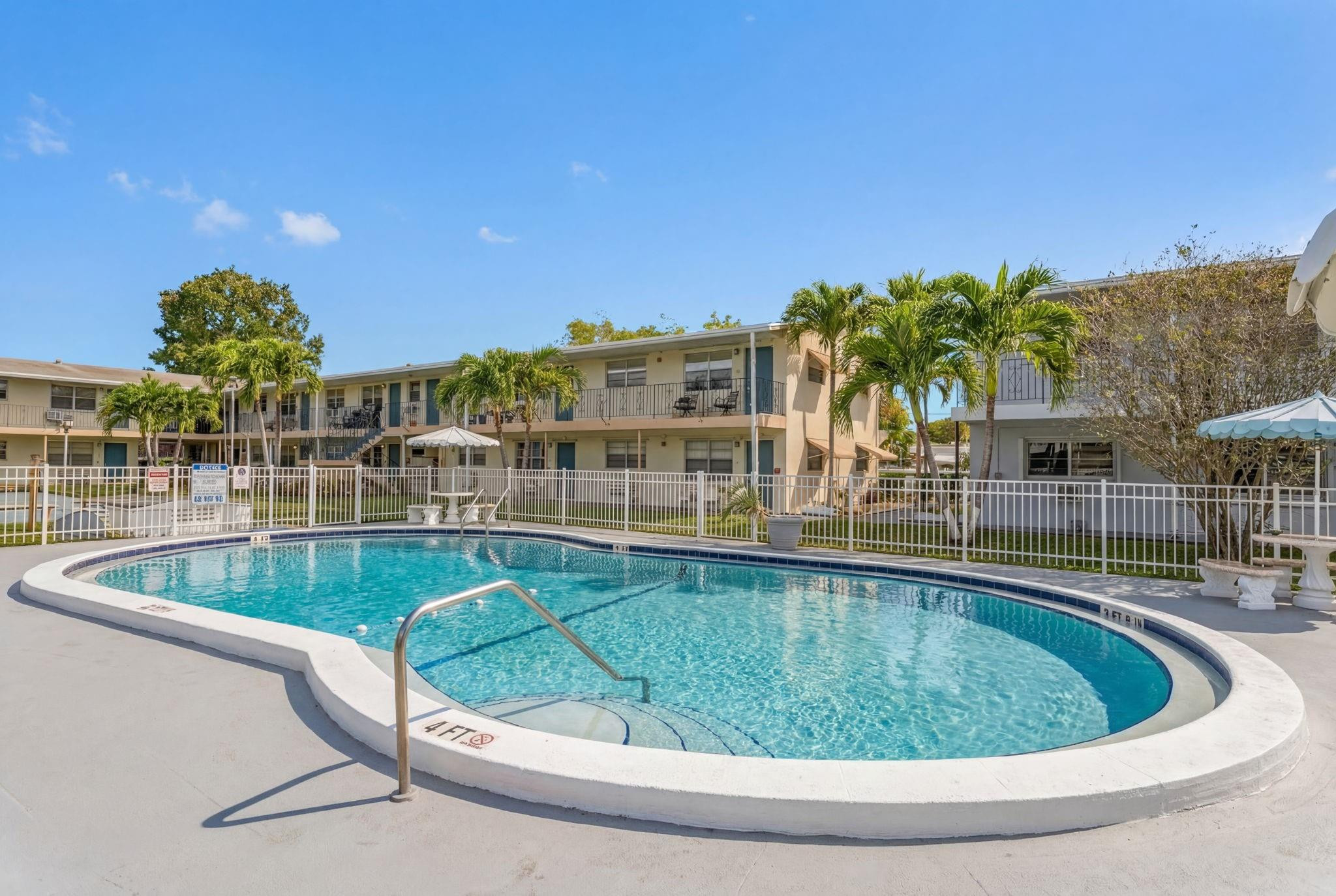Pembroke House Condo - Residential