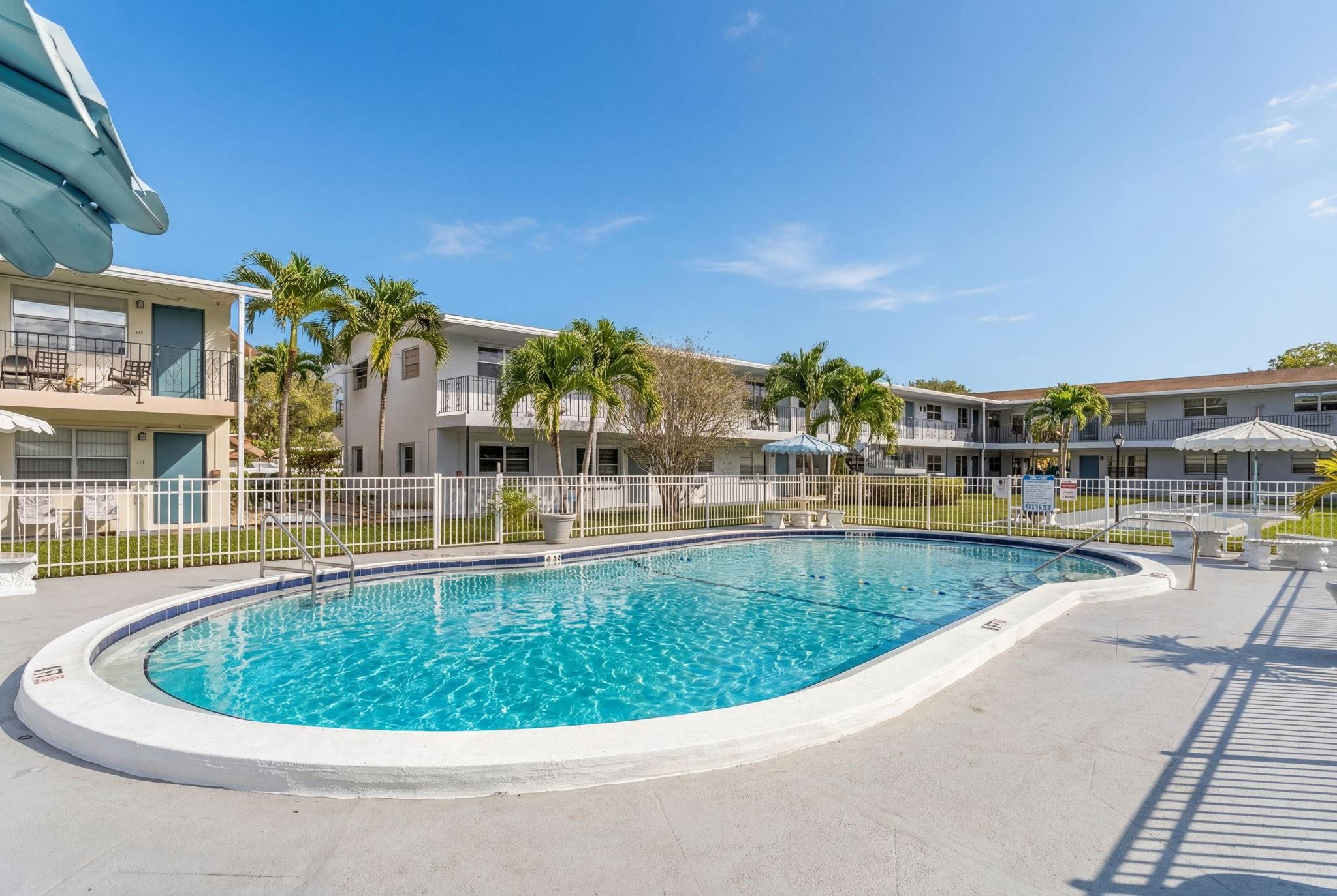 Pembroke House Condo - Residential